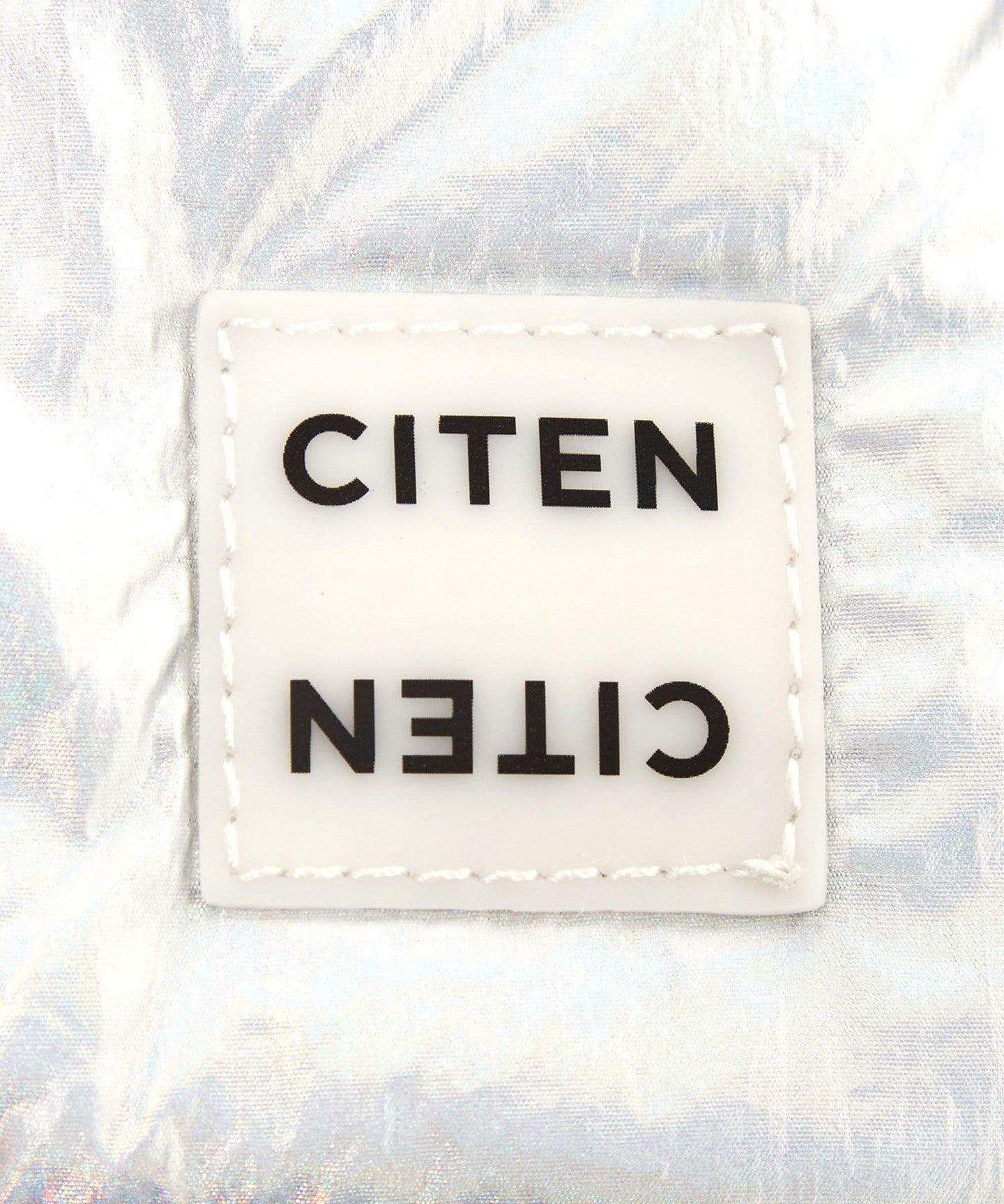 42326000013-d13.jpg