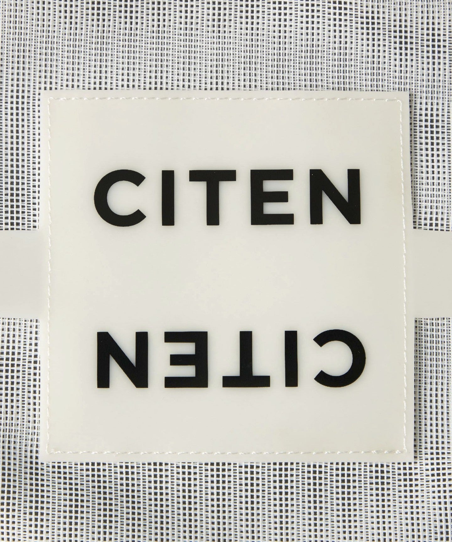 42326990145-d13.jpg