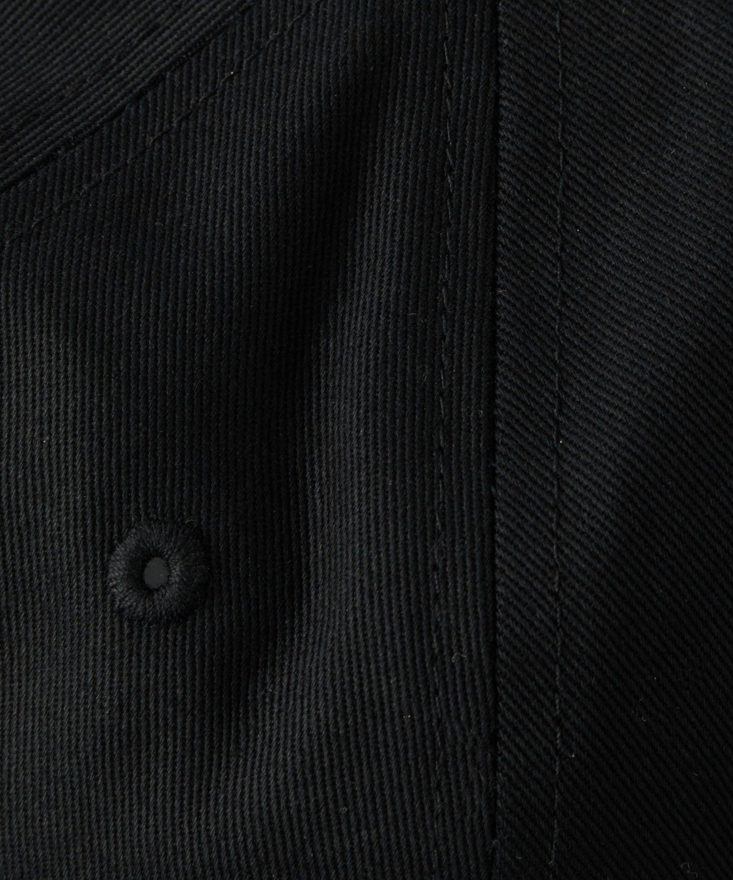 42386990065-d18.jpg