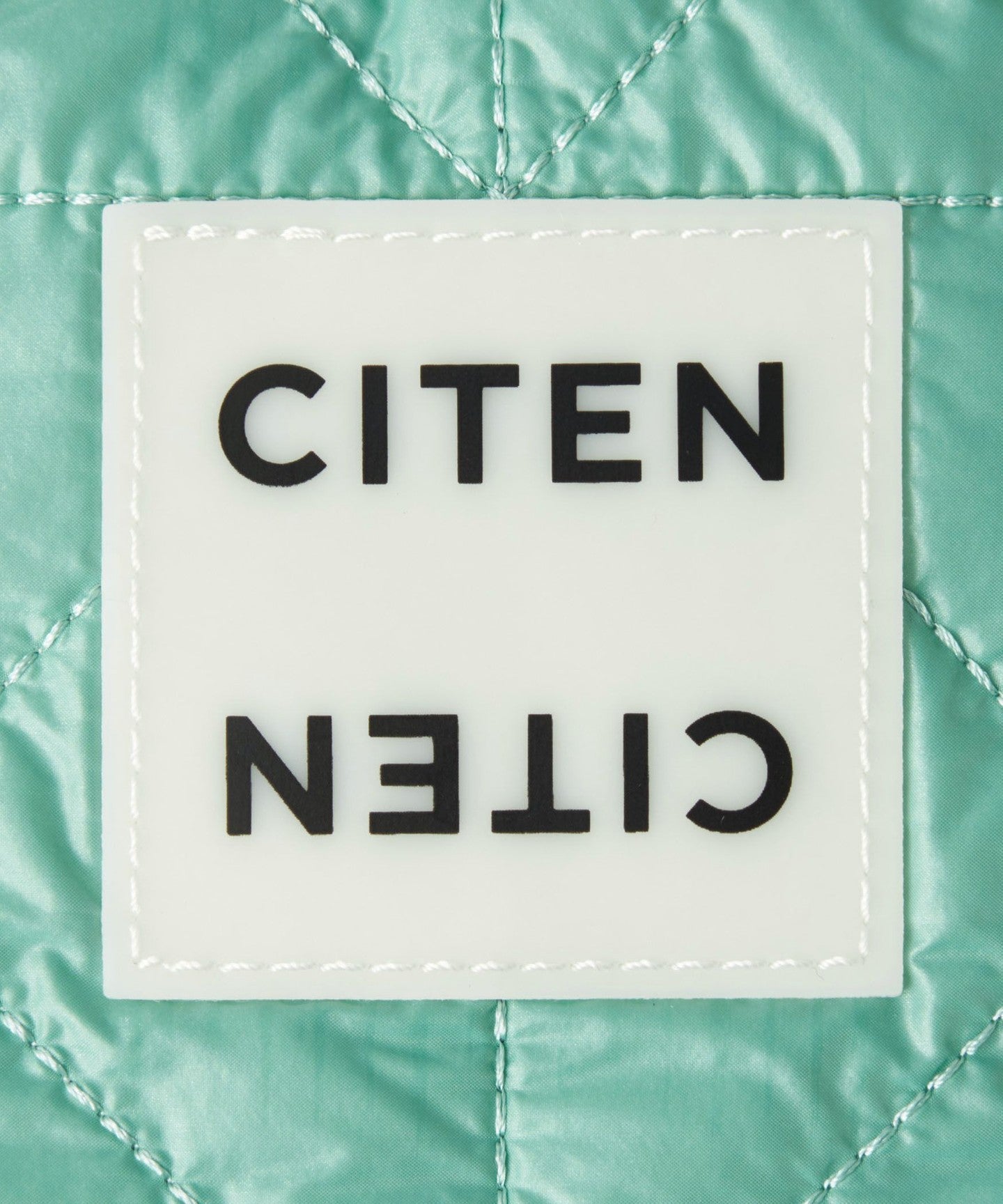 42496990045-d17.jpg