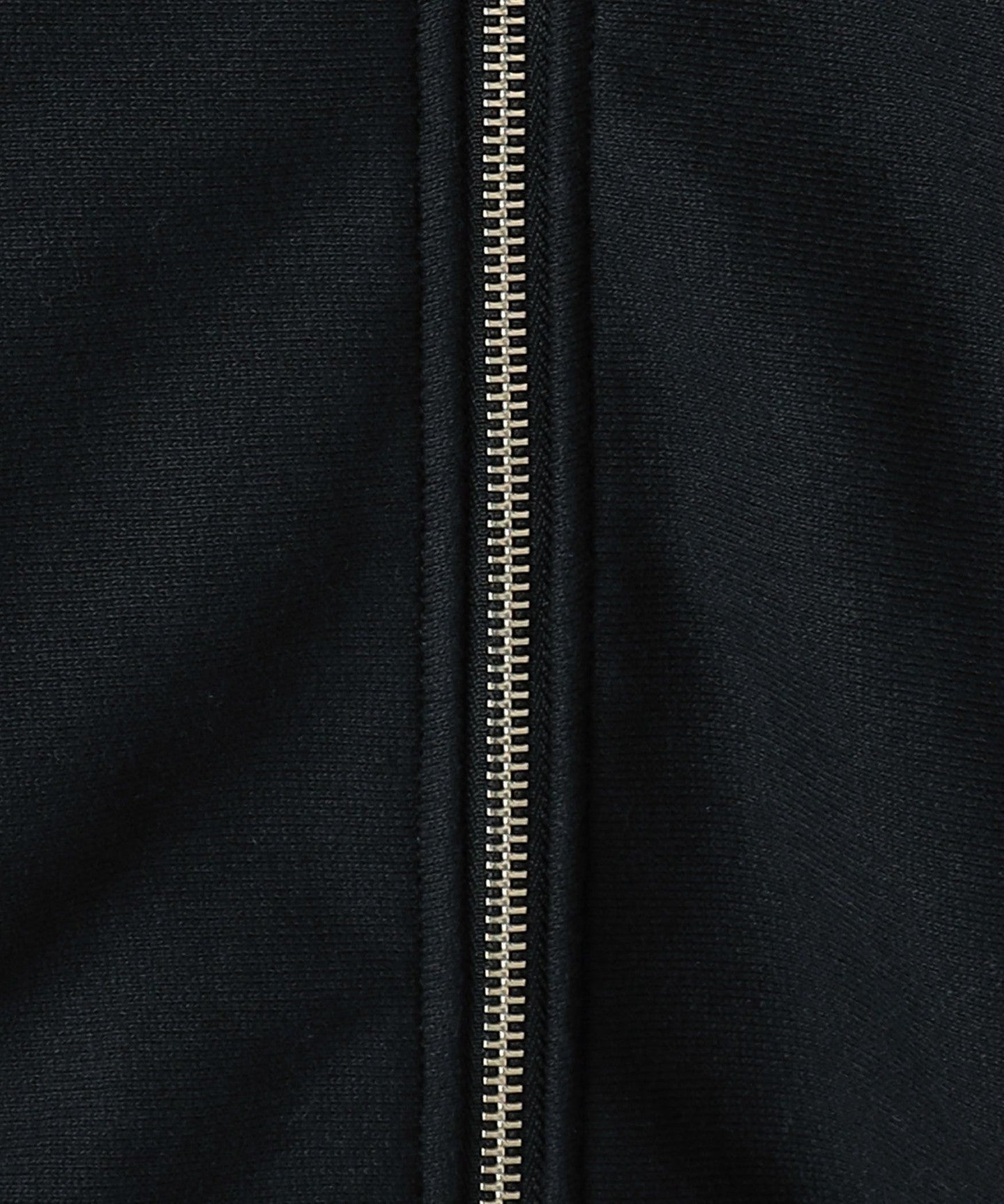 42521990063-d29.jpg