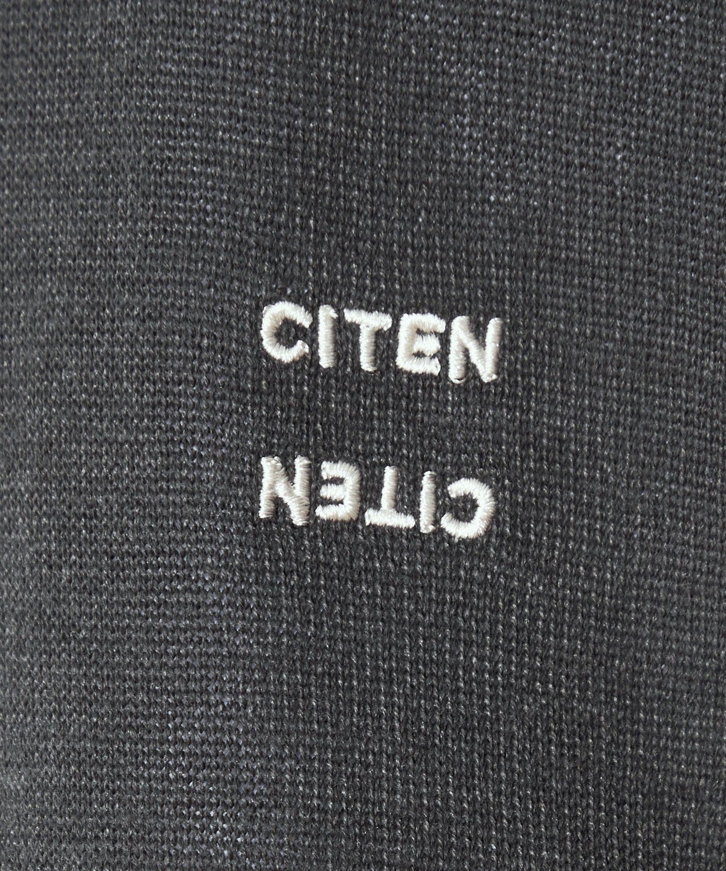 42531400019-d14.jpg