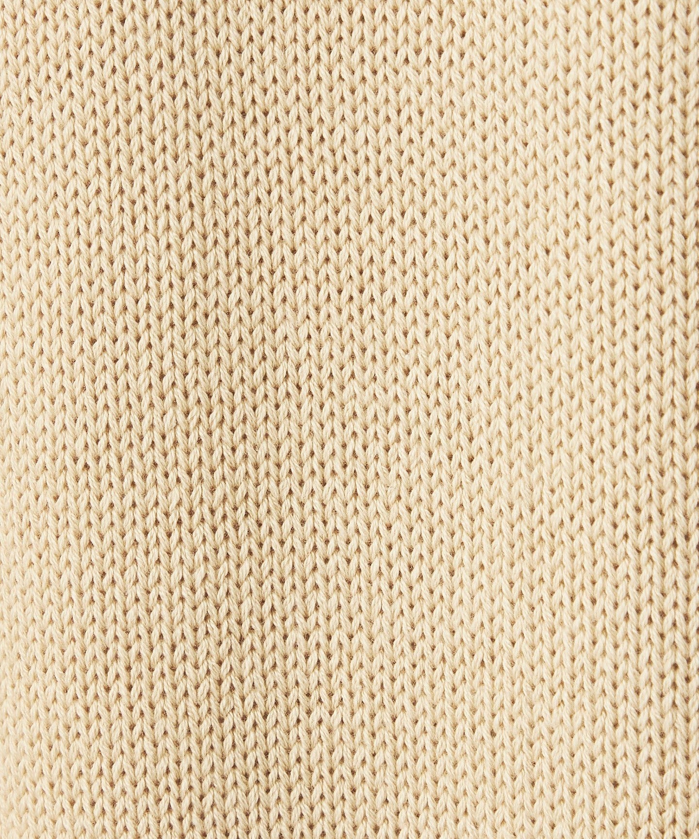 42536990023-d32.jpg