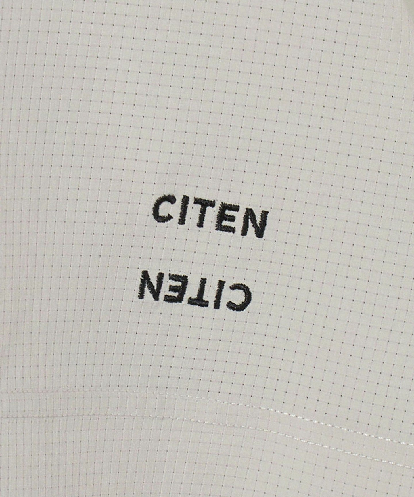 42566990033-d14.jpg
