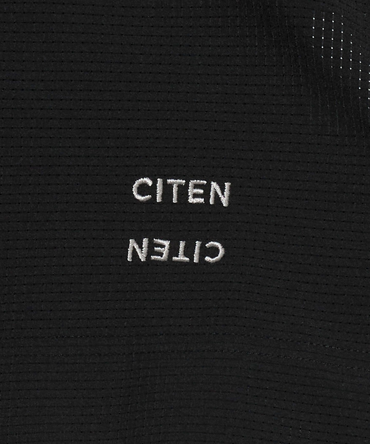 42566990033-d19.jpg