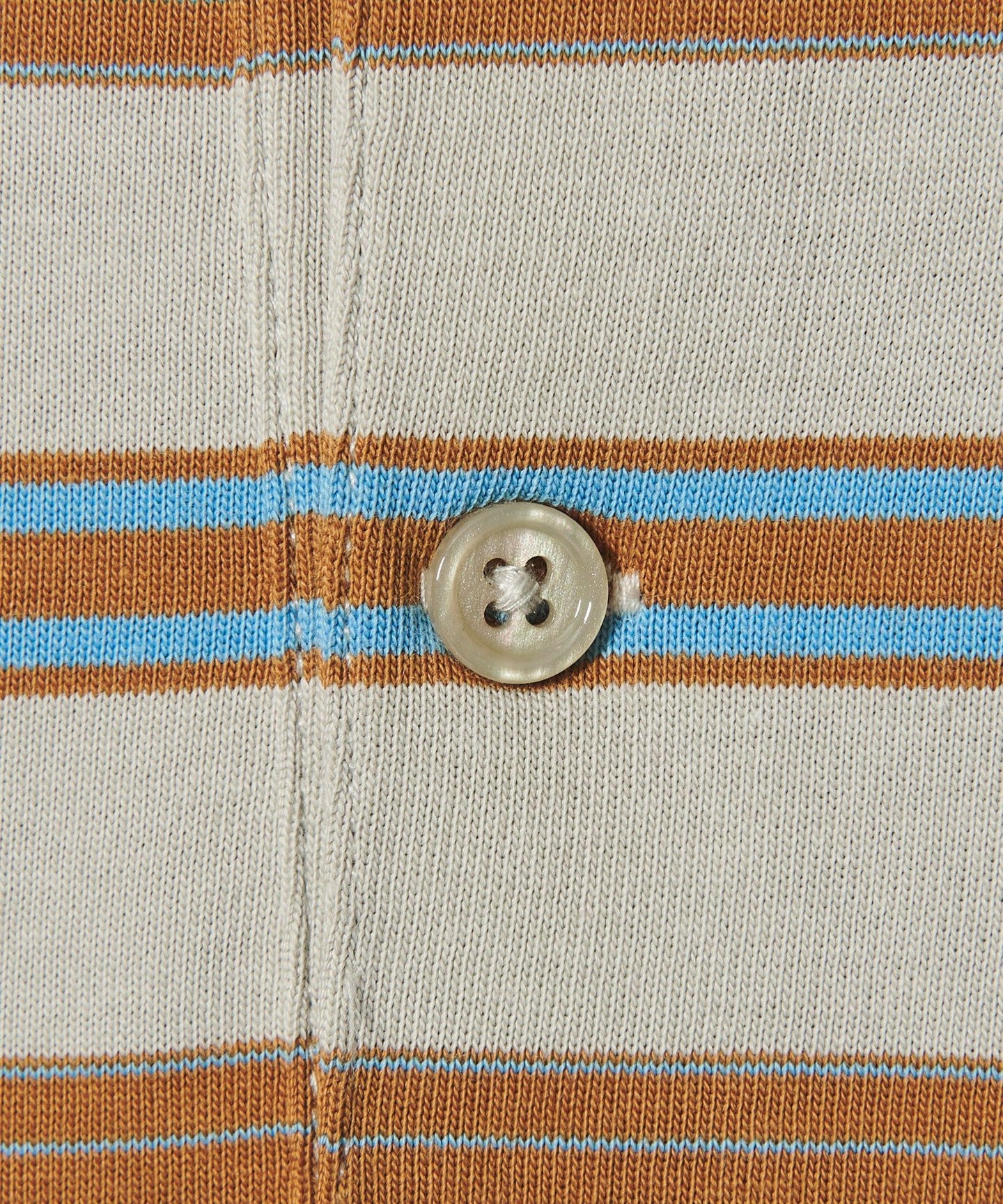 42571000013-d14.jpg