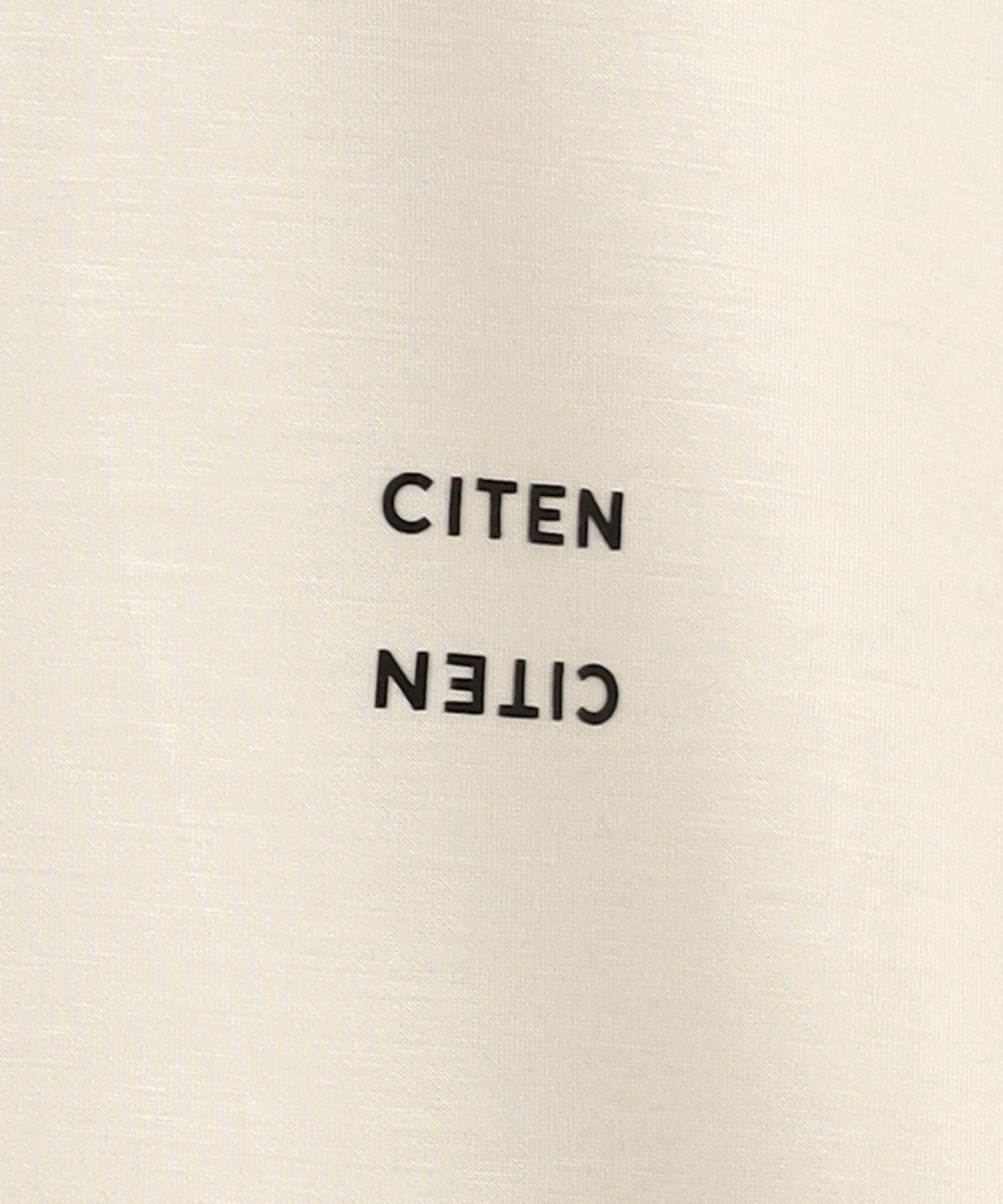 42571400043-d14.jpg
