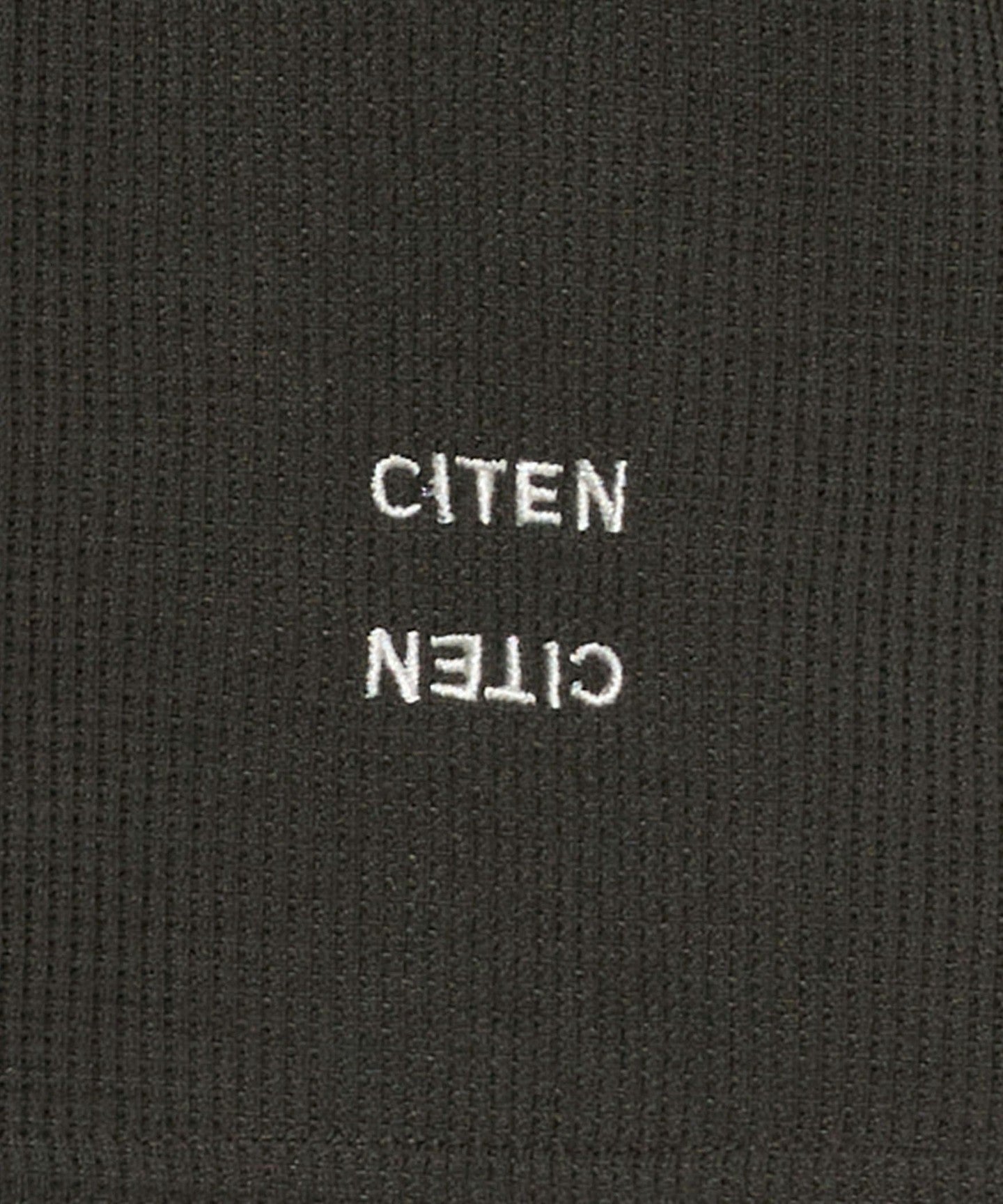 42571400070-d13.jpg