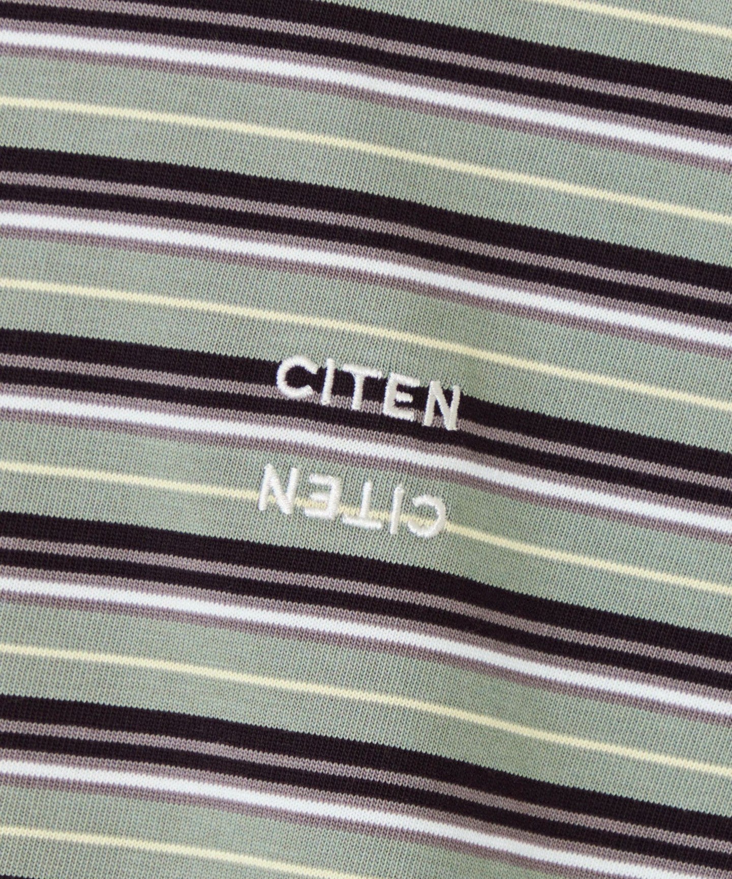 42571990030-d13.jpg