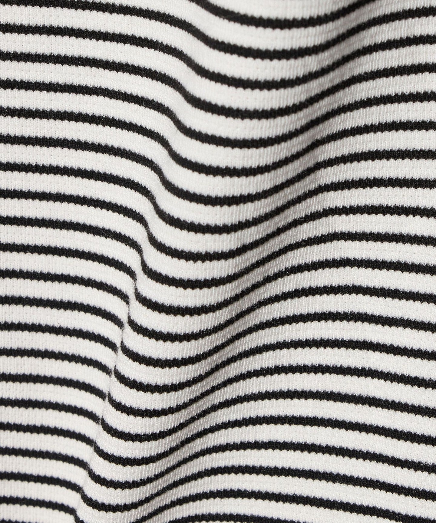 42576000009-d16.jpg