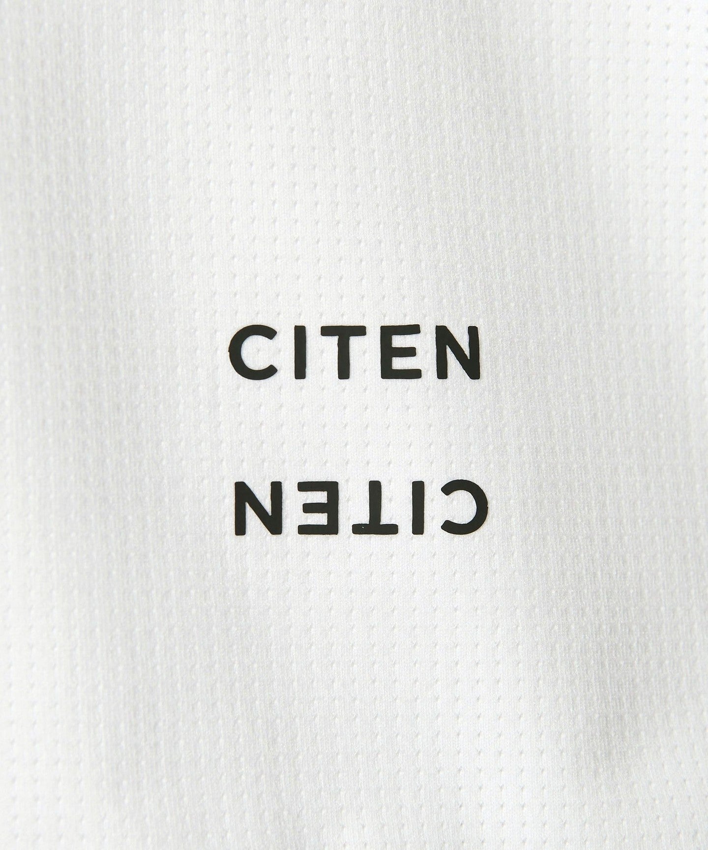 42576000010-d10.jpg