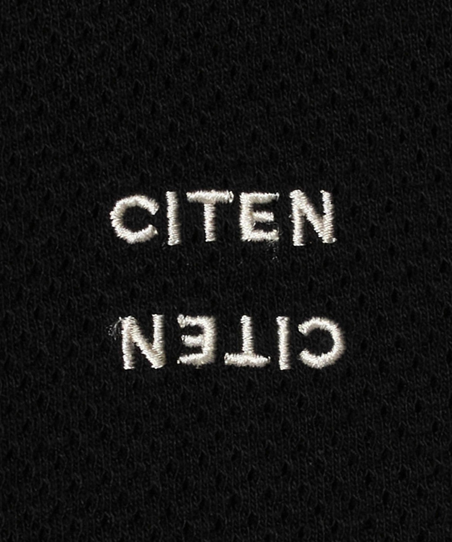 42576000017-d17.jpg