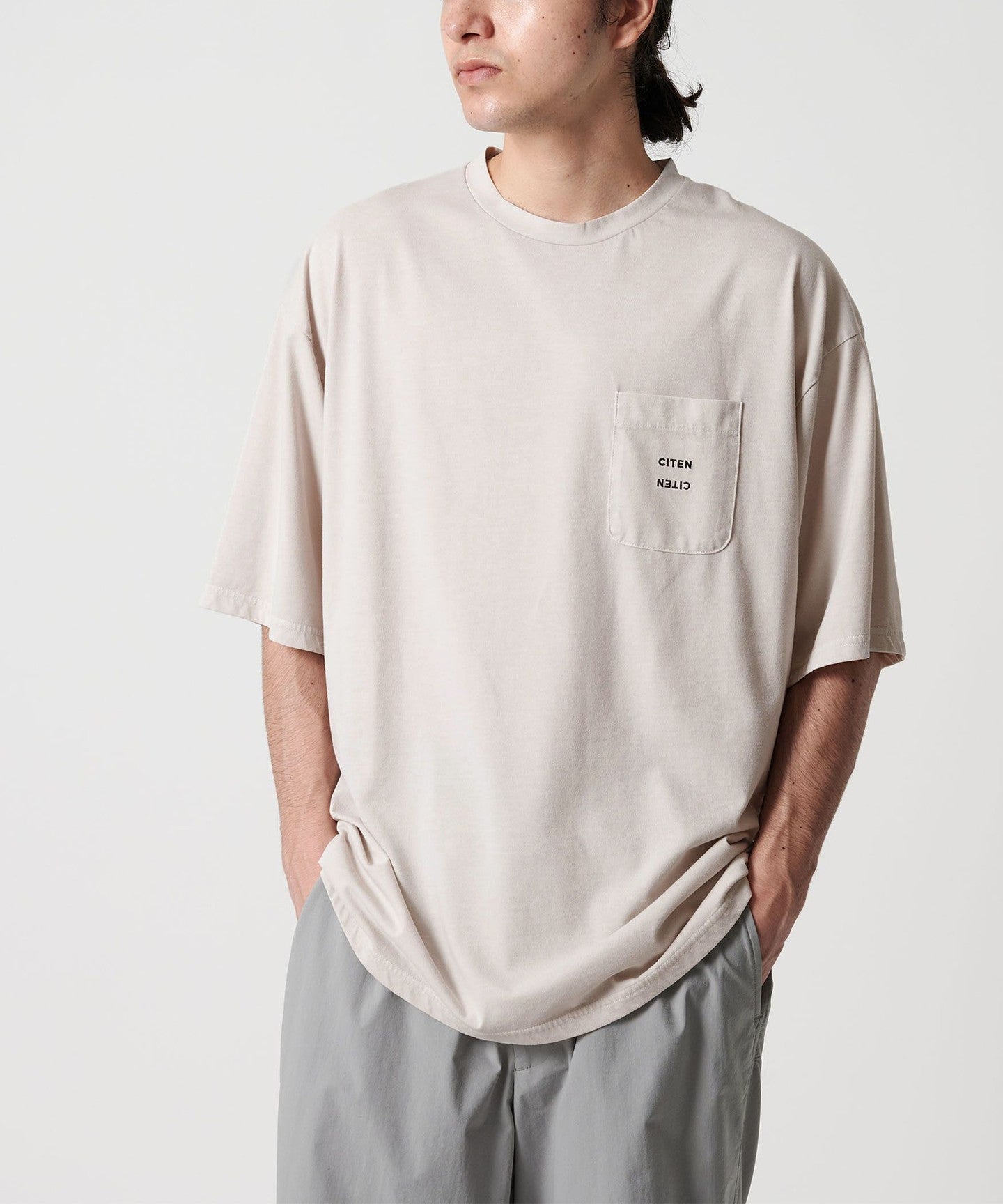 42576990072-31.jpg
