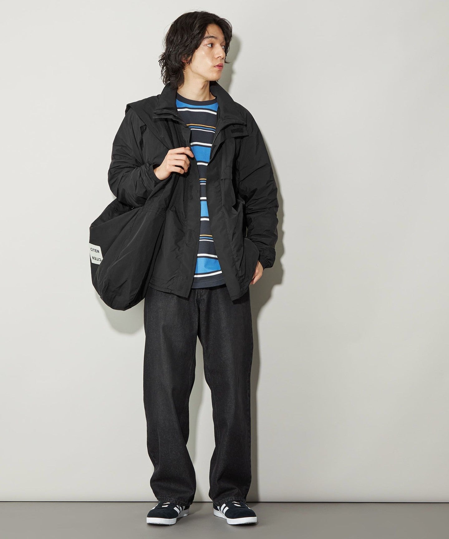 42656990123-d06.jpg