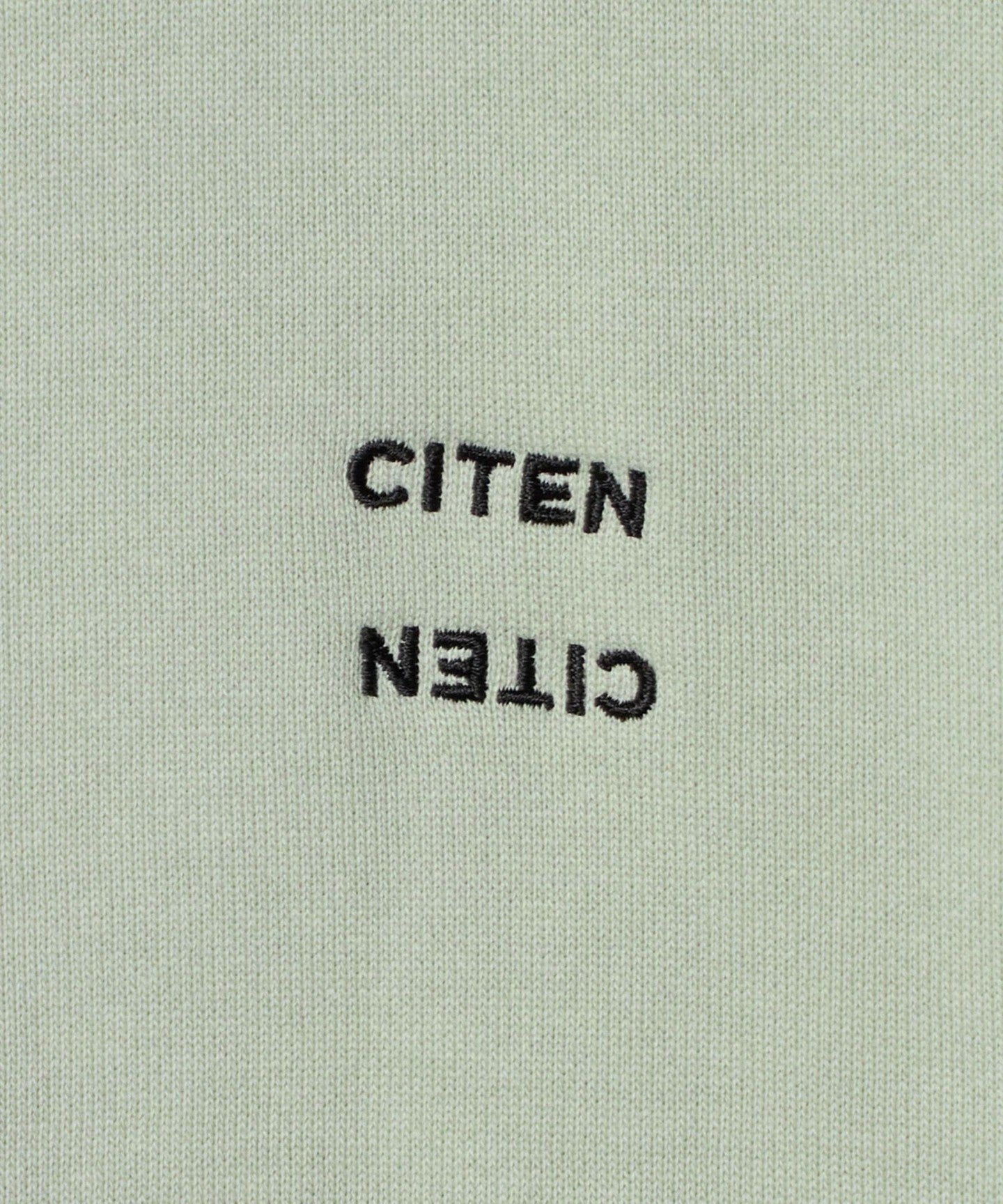 42676000000-d04.jpg
