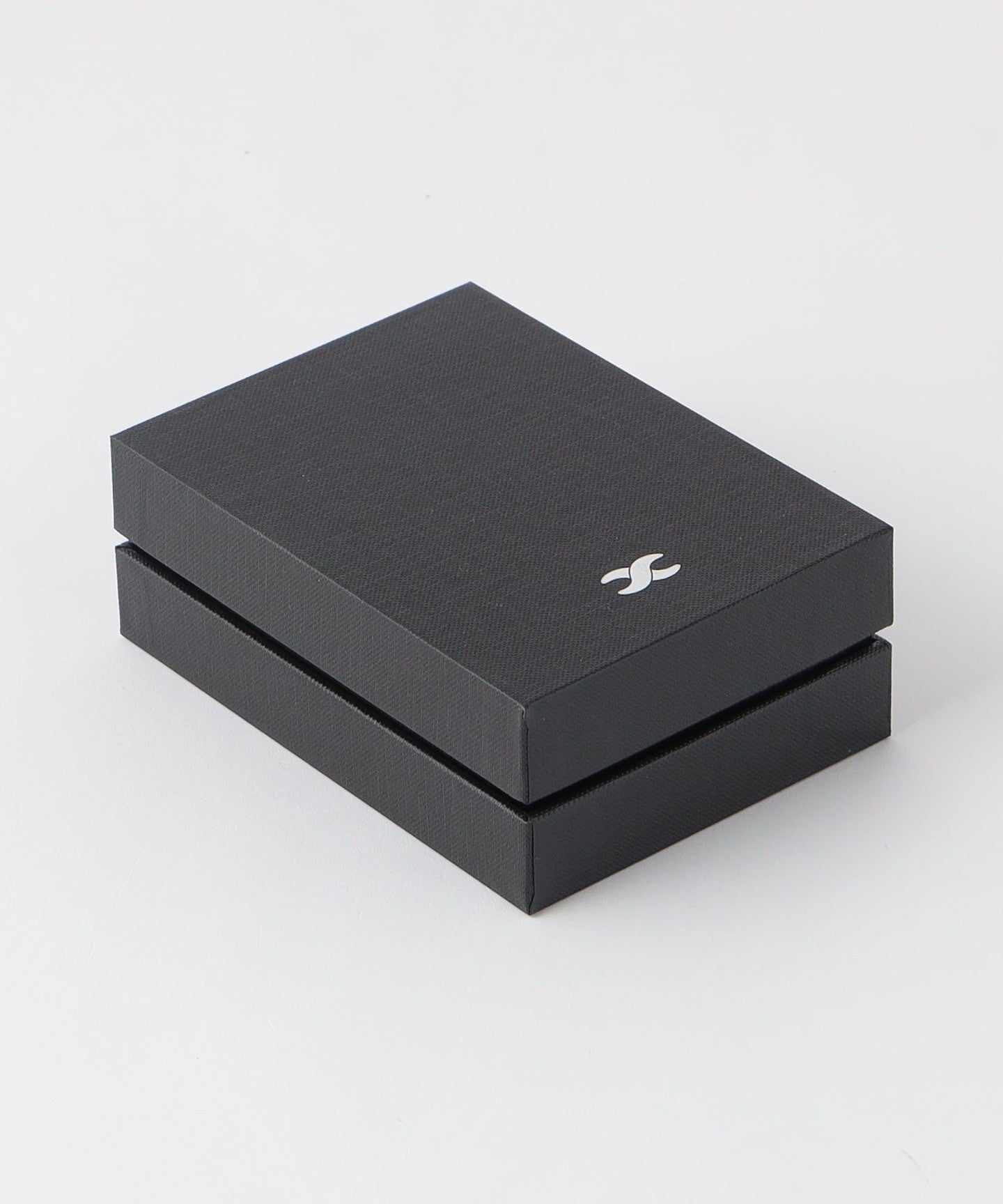 45333432203-d07.jpg