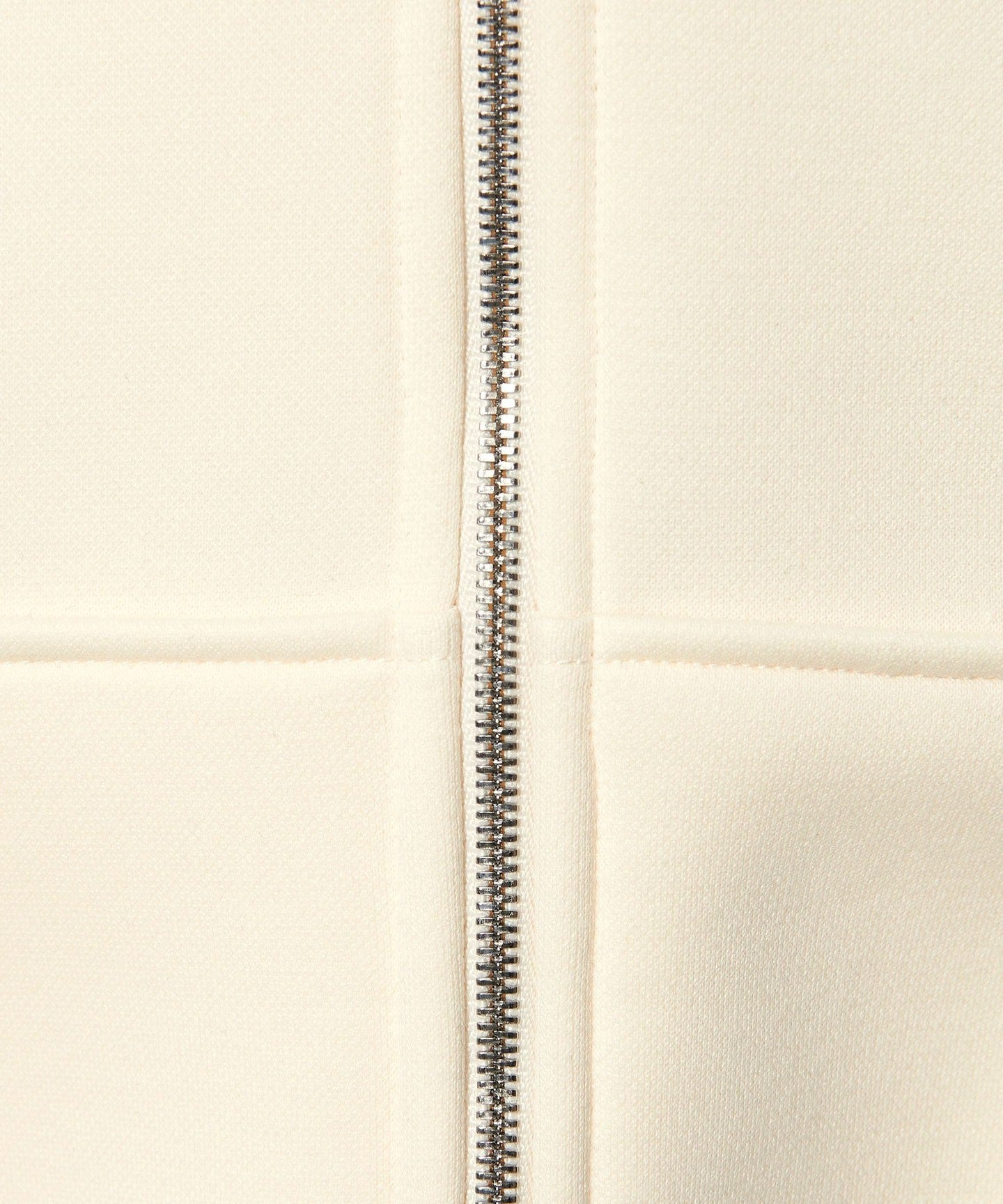 54122140009-d10.jpg
