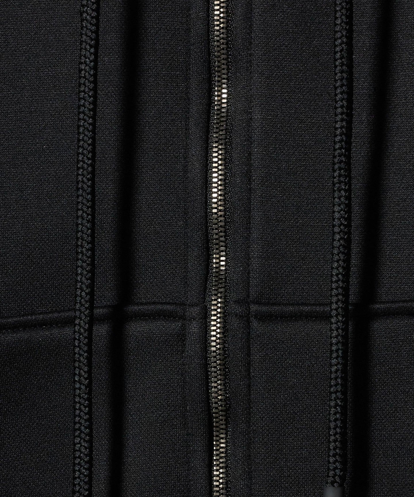 54122140009-d19.jpg