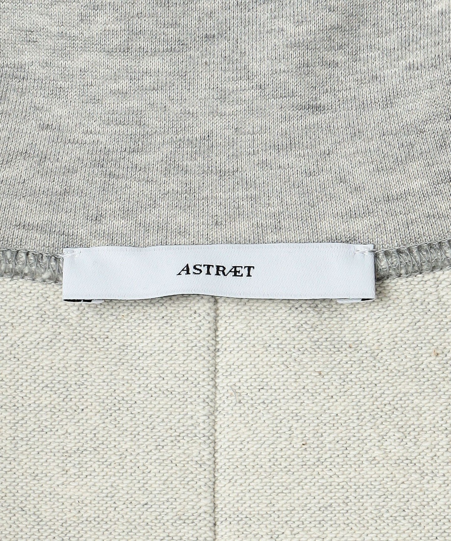 54122140132-d17.jpg