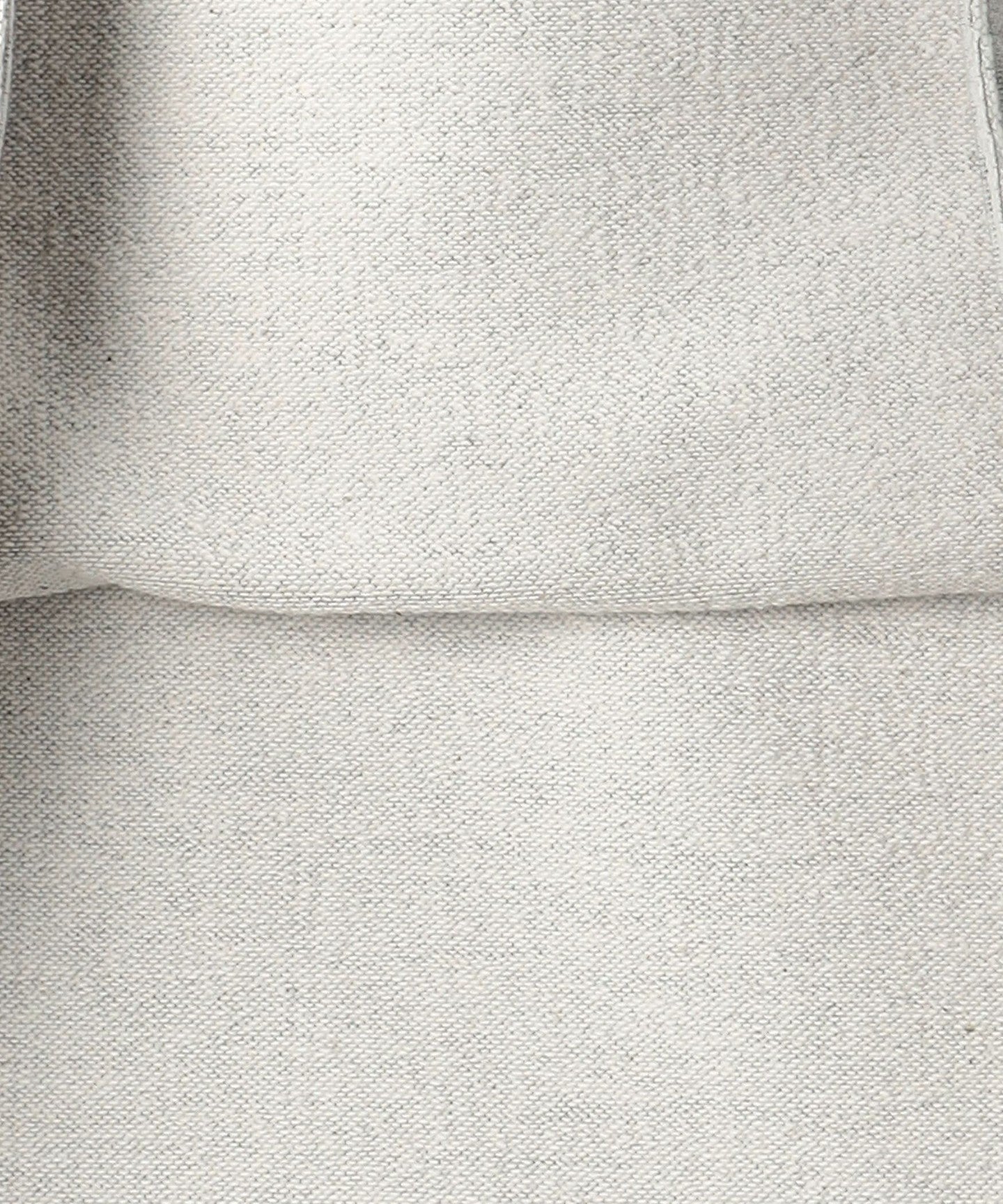 54122140136-d18.jpg