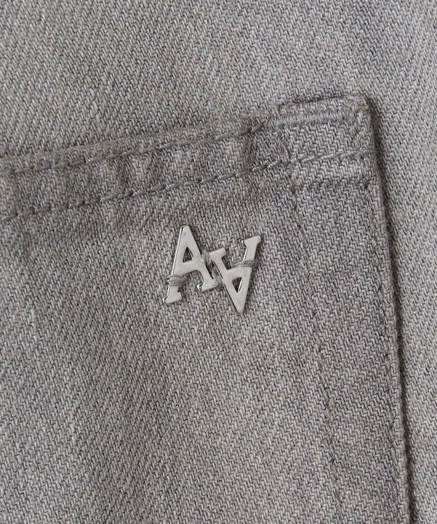 54142990464-d33.jpg