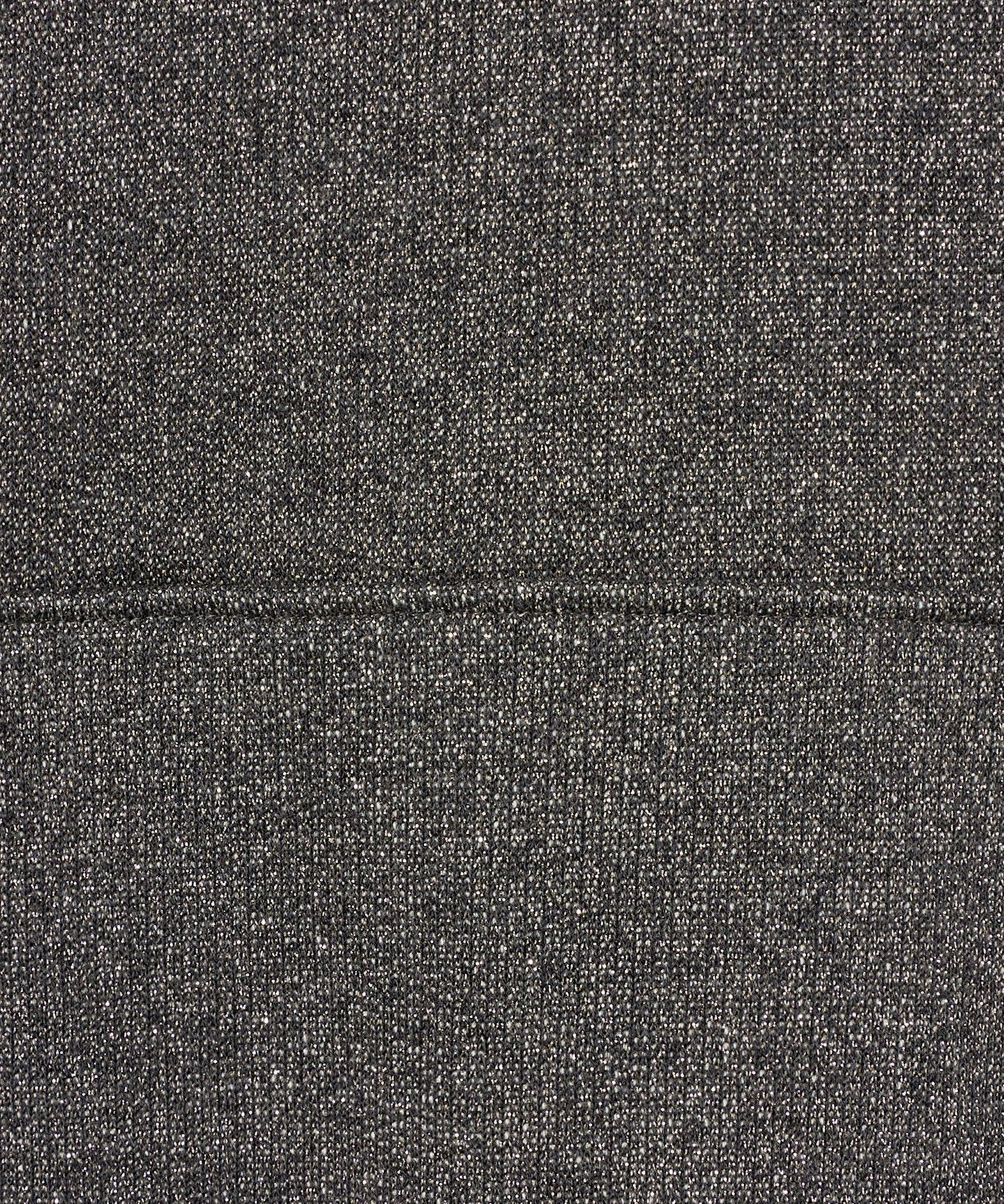 54172140224-d19.jpg