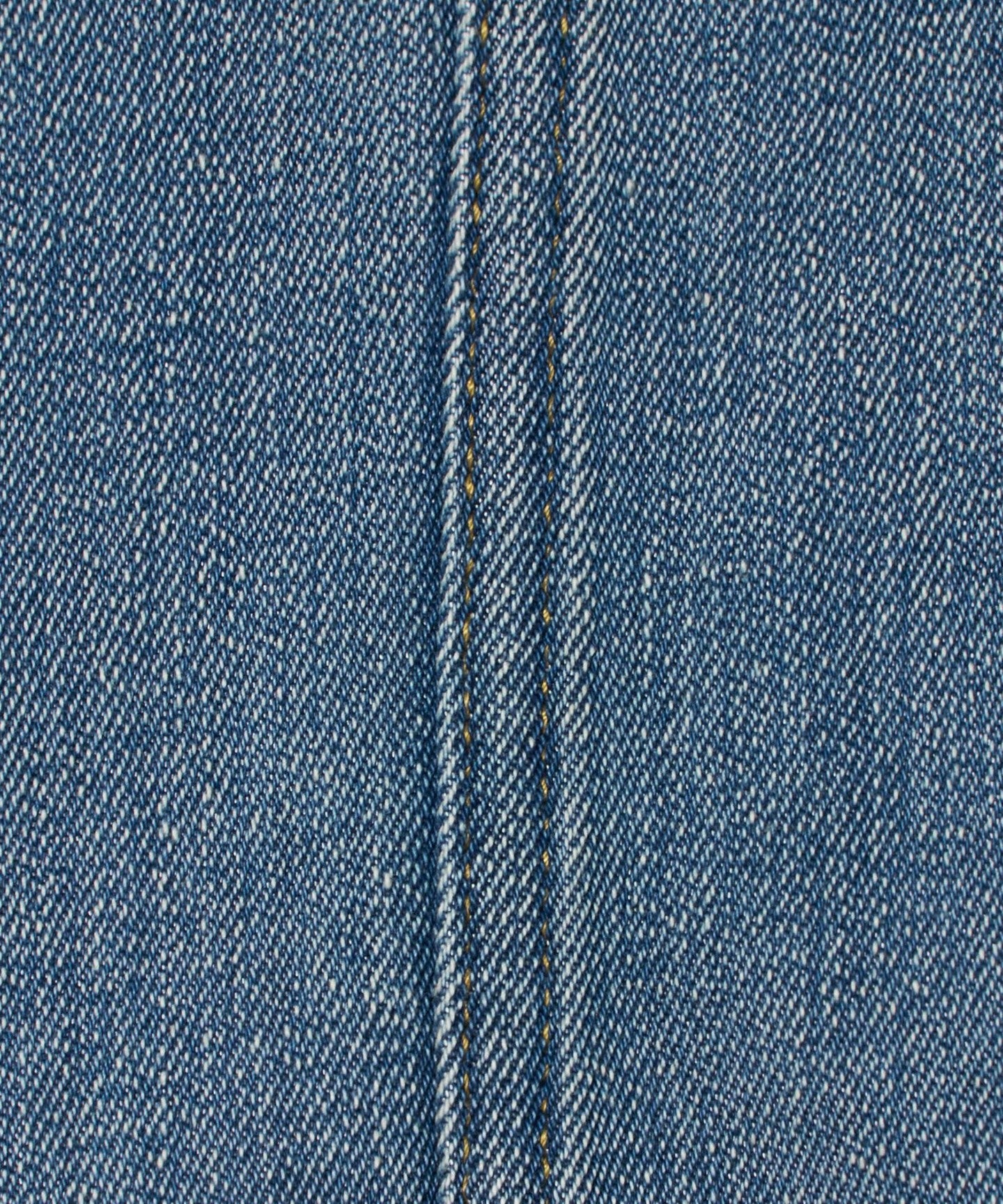 54242990387-d15.jpg