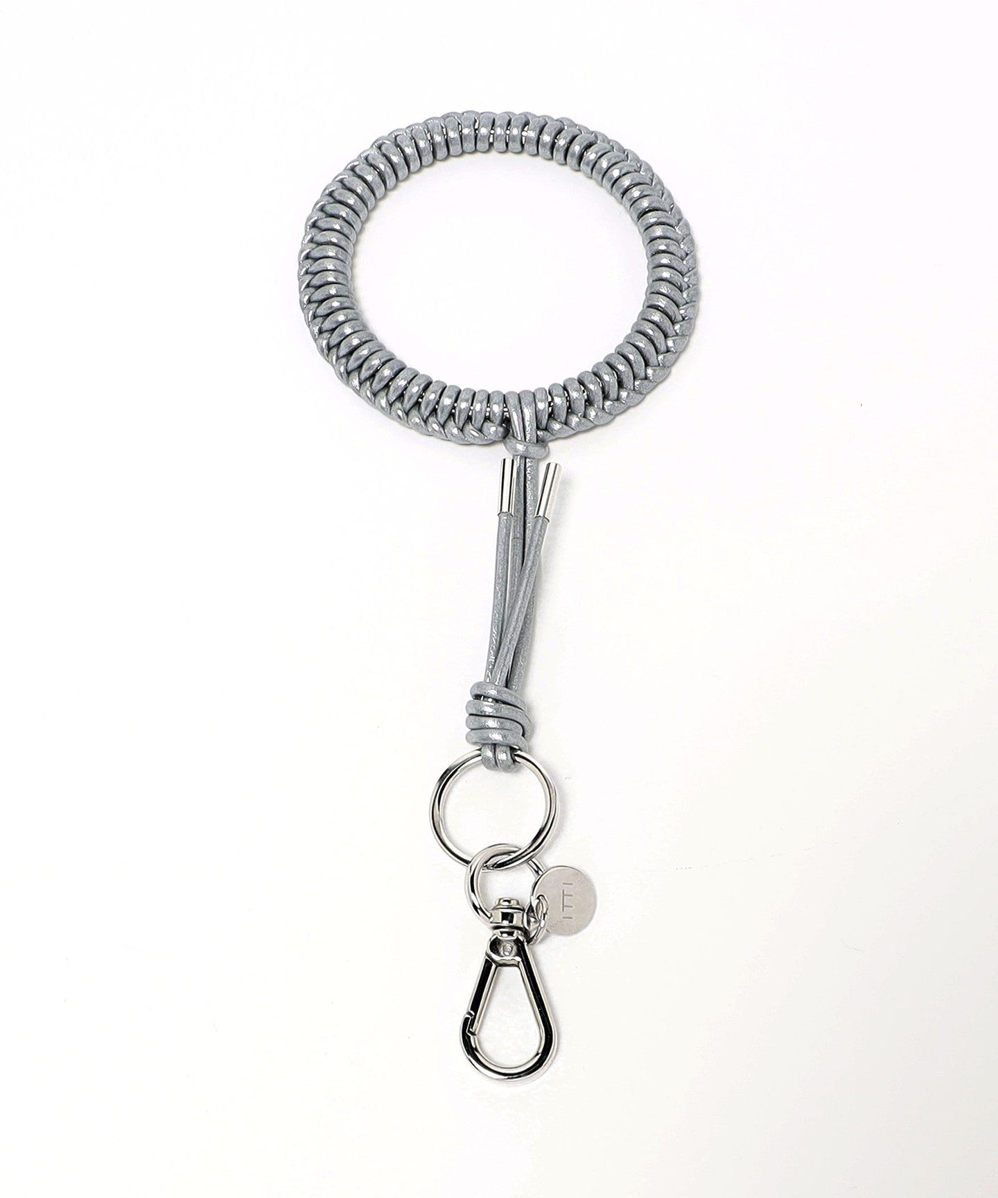 ITTI ]CRISTY KNOT CIRCLE CHARM