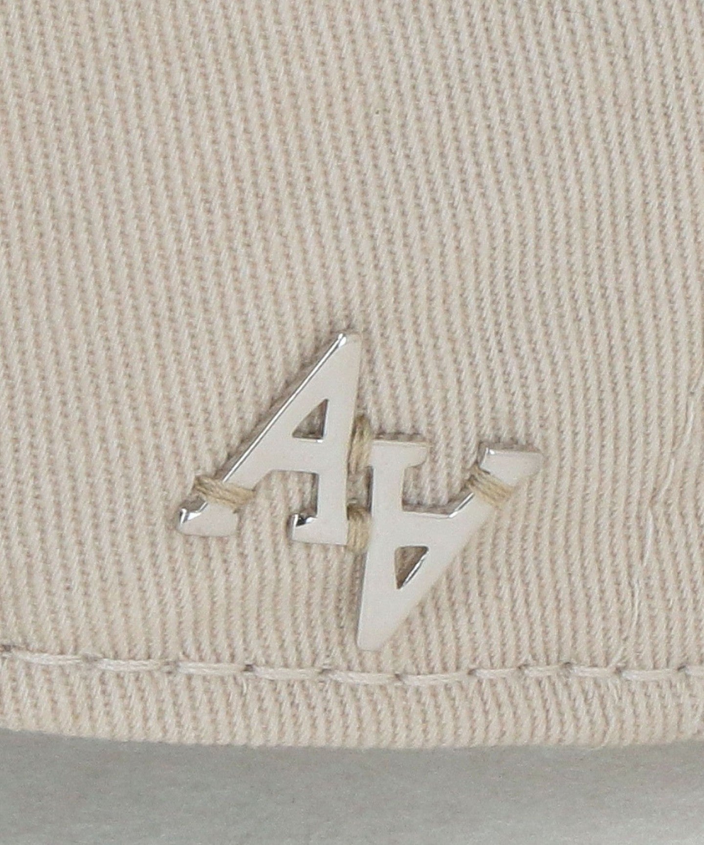 54386000000-d33.jpg