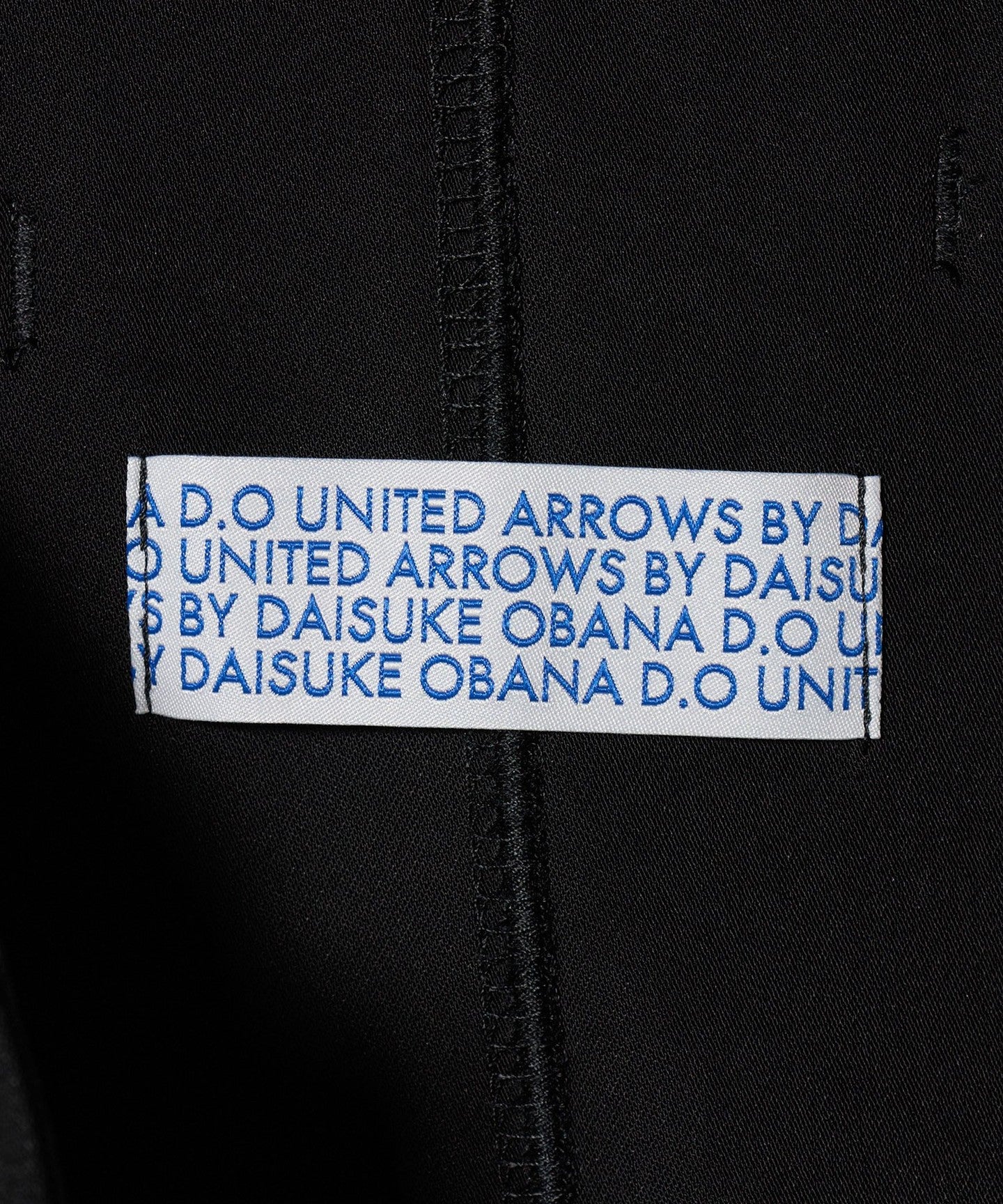 55112700001-d14.jpg