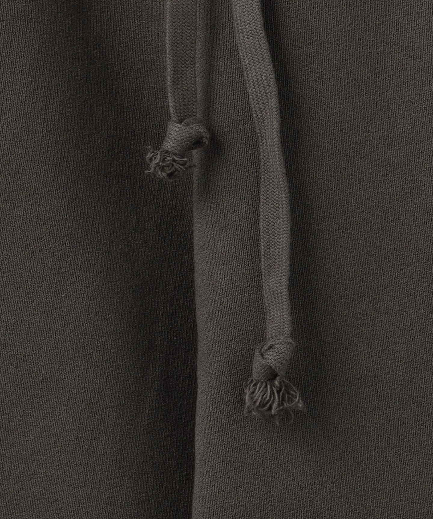 55142740832-d28.jpg