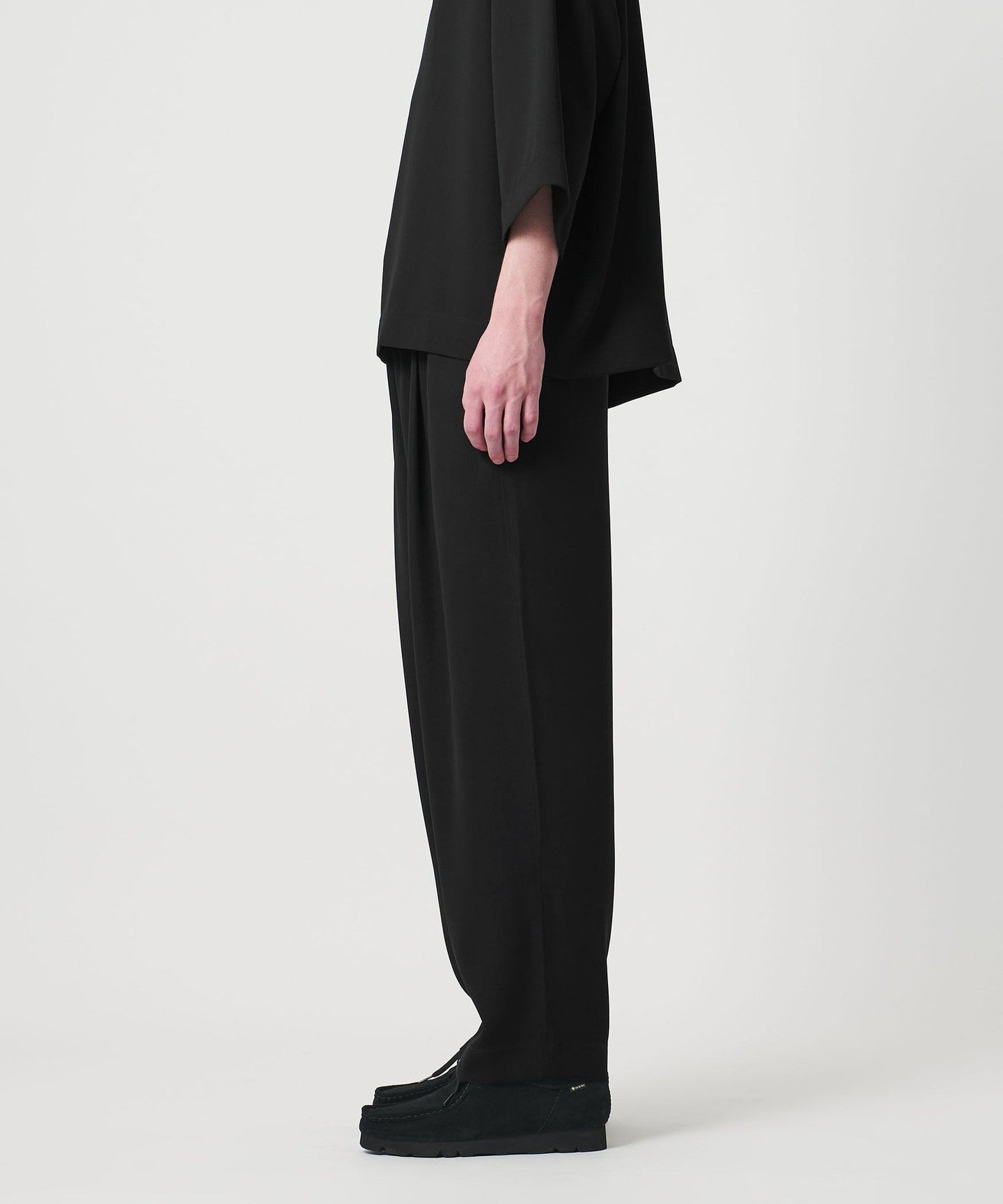 D.O UNITED ARROWS BY D A ISUKE OB A NA]II+ 1P WIDE TPD P A NTS