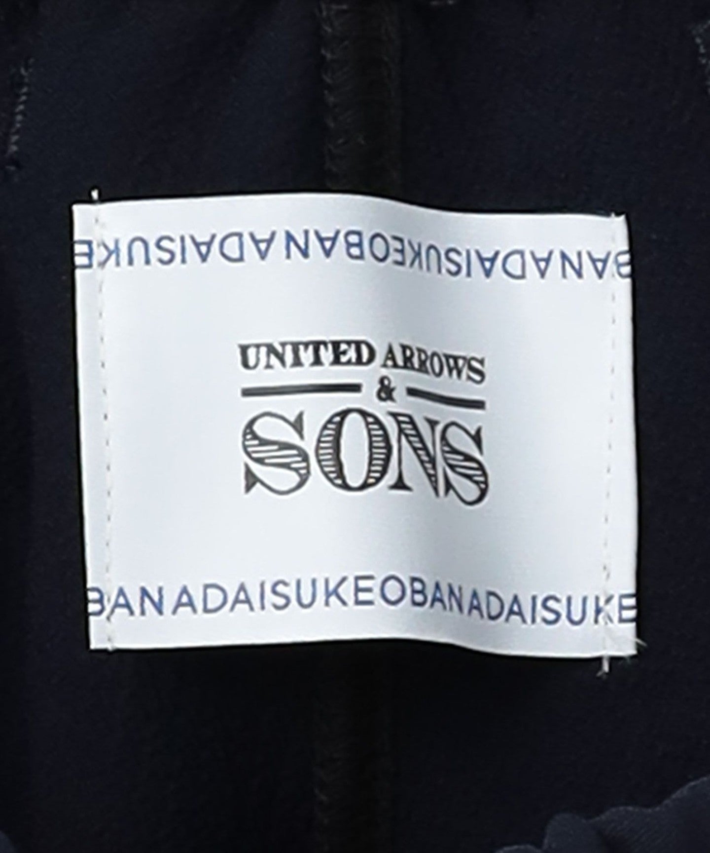 55142990812-d26.jpg