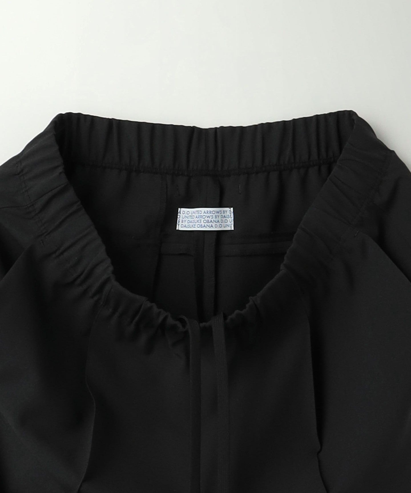 55142990863-d24.jpg