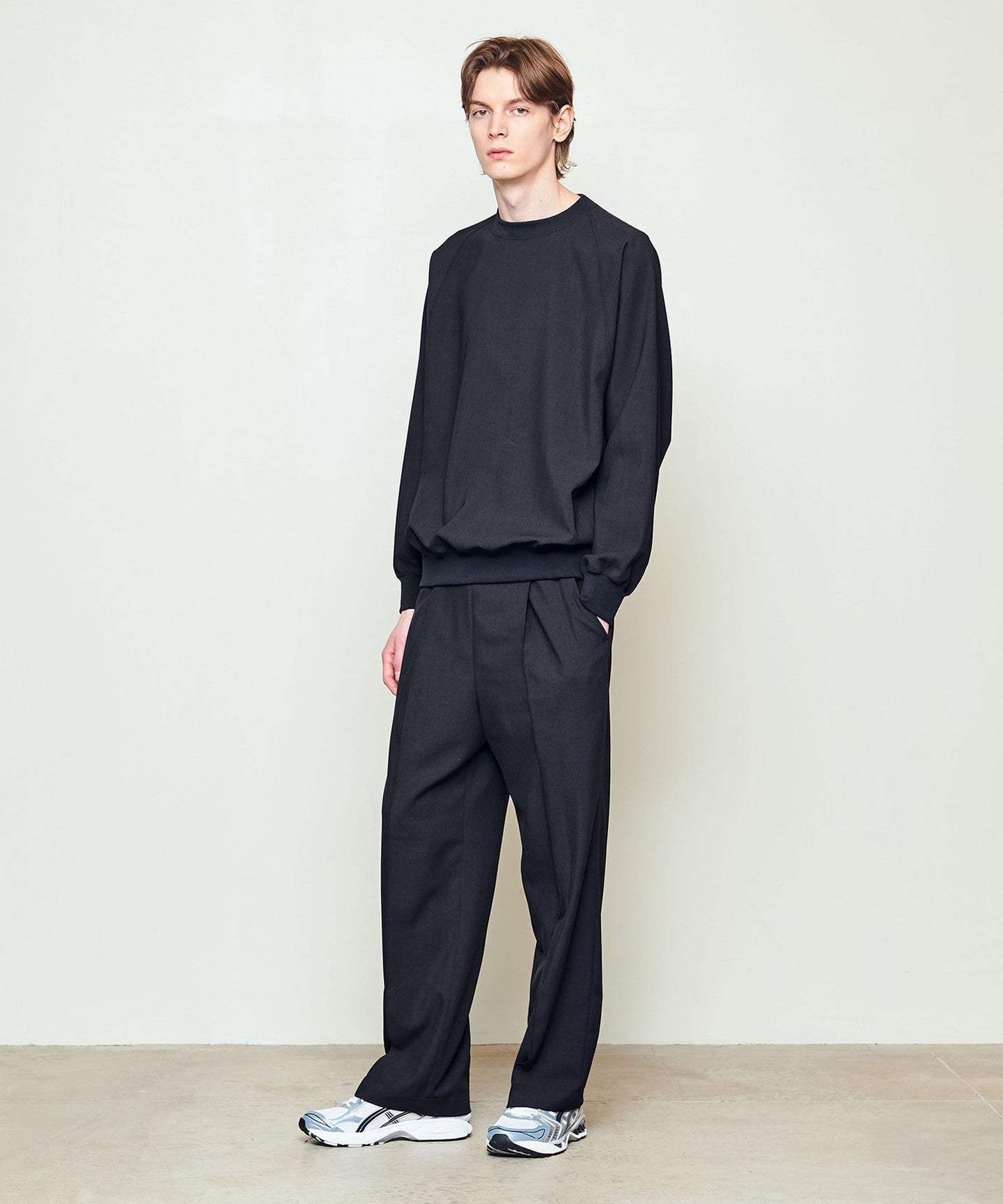 55142990864-d07.jpg