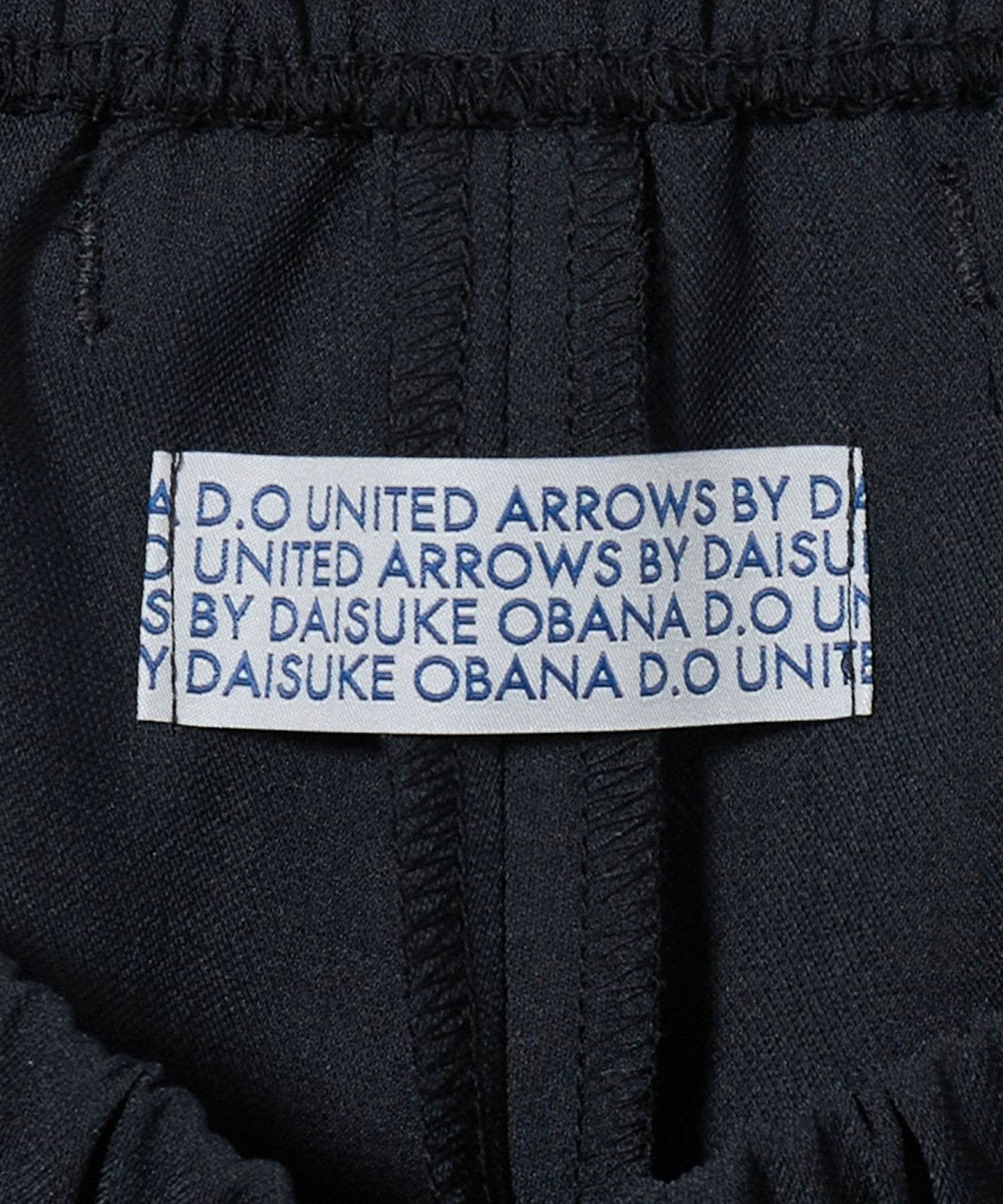 55142990867-d30.jpg