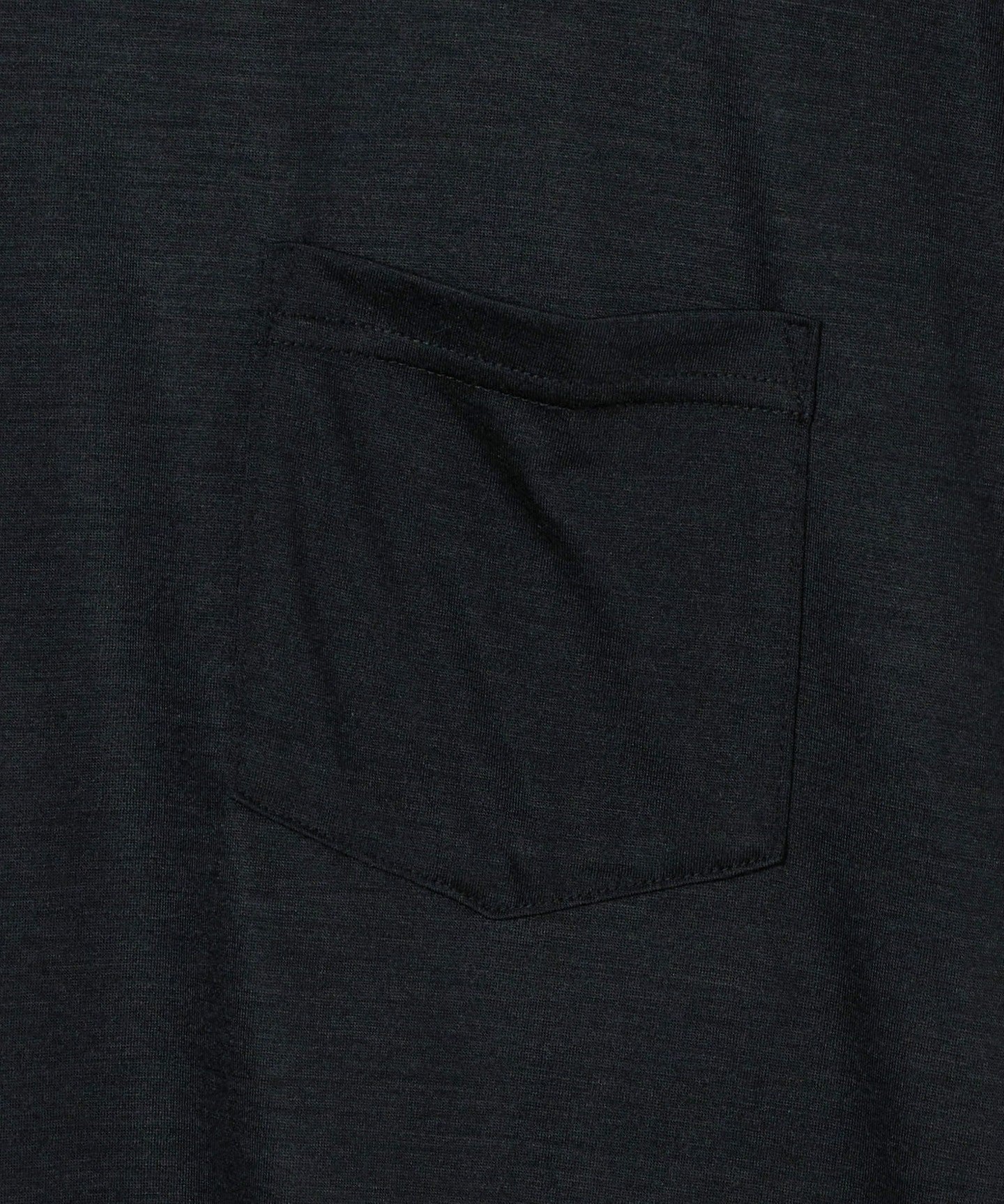 55176990896-d12.jpg