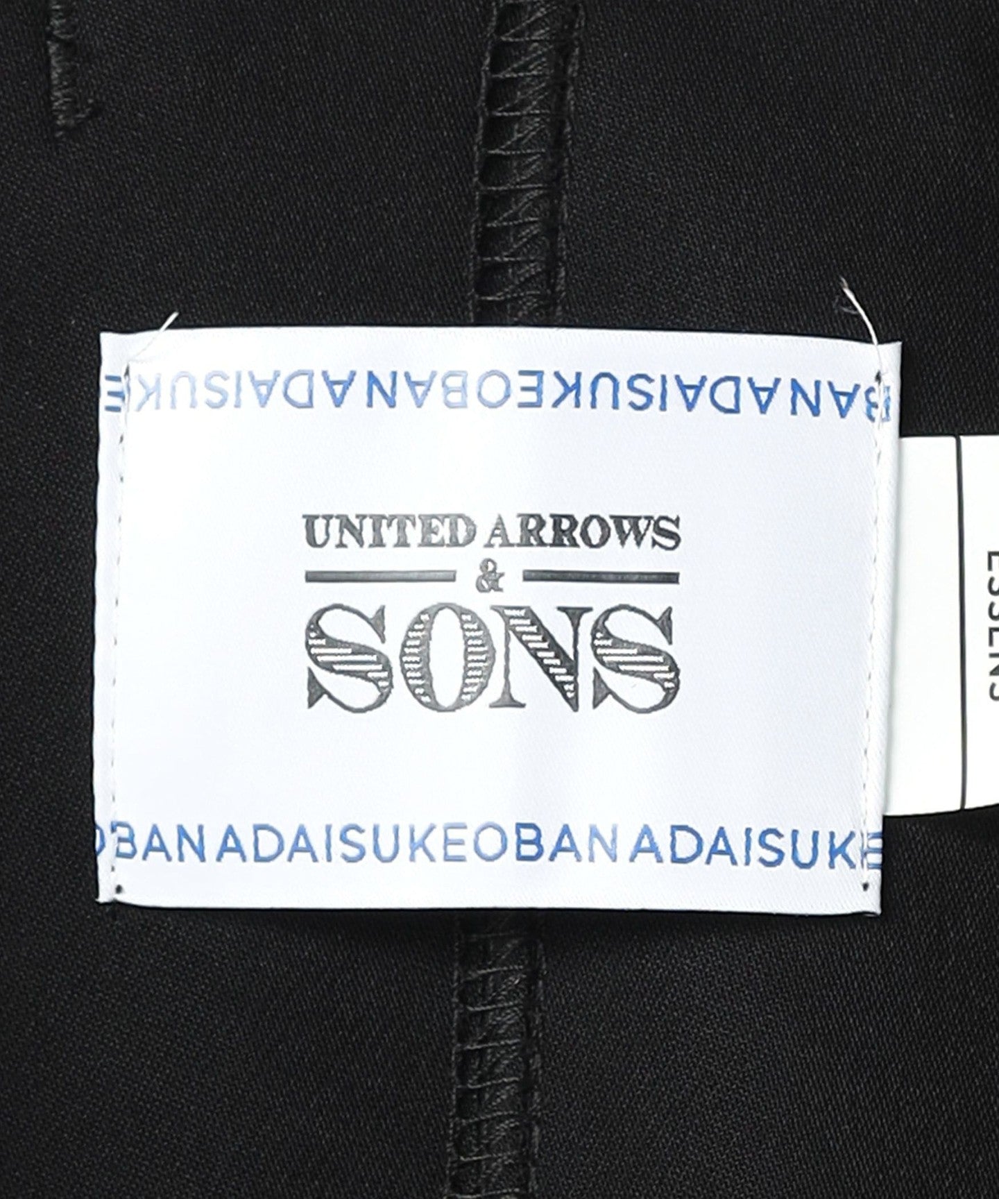 55252990791-d21.jpg