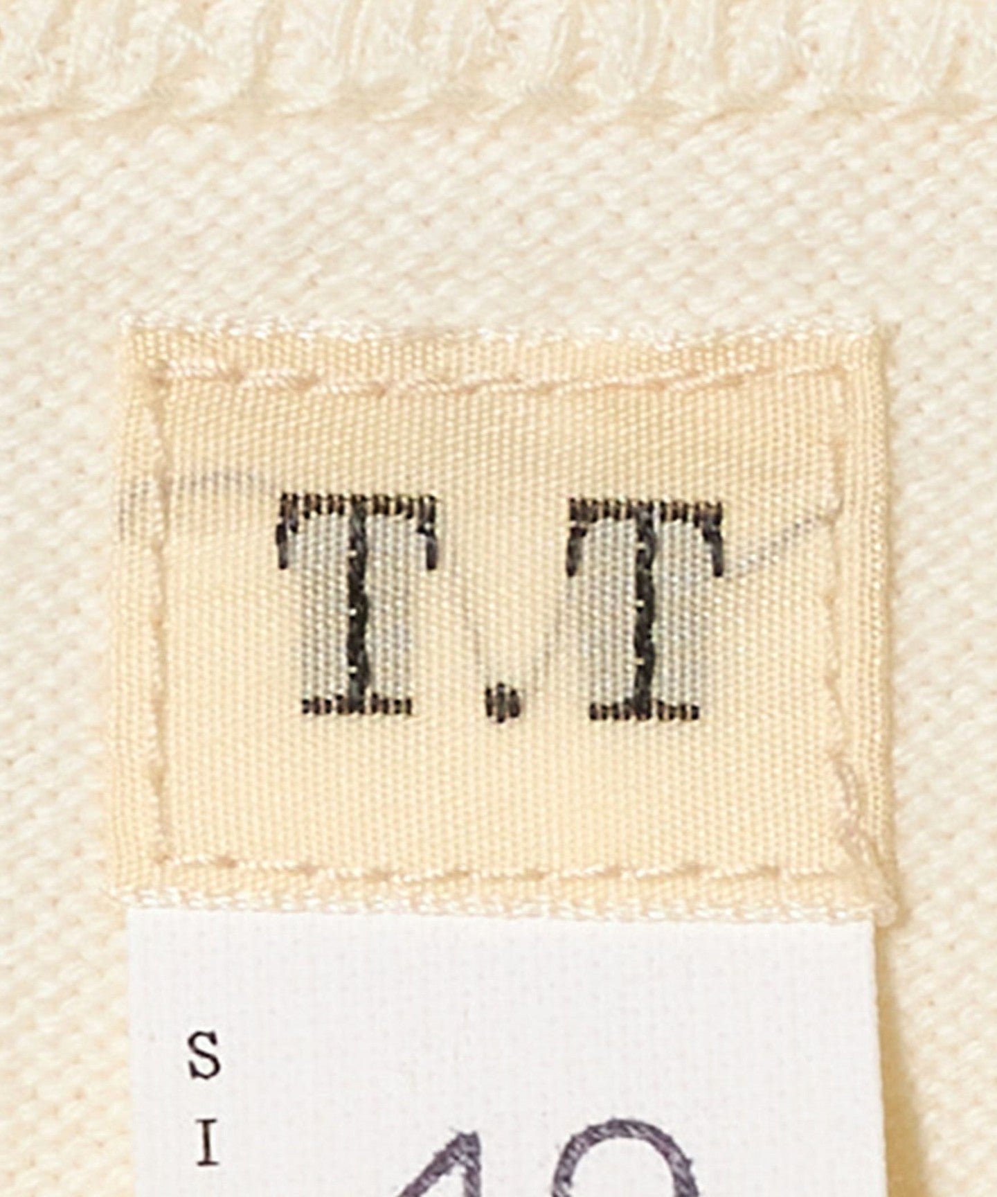 55695000020-d06.jpg