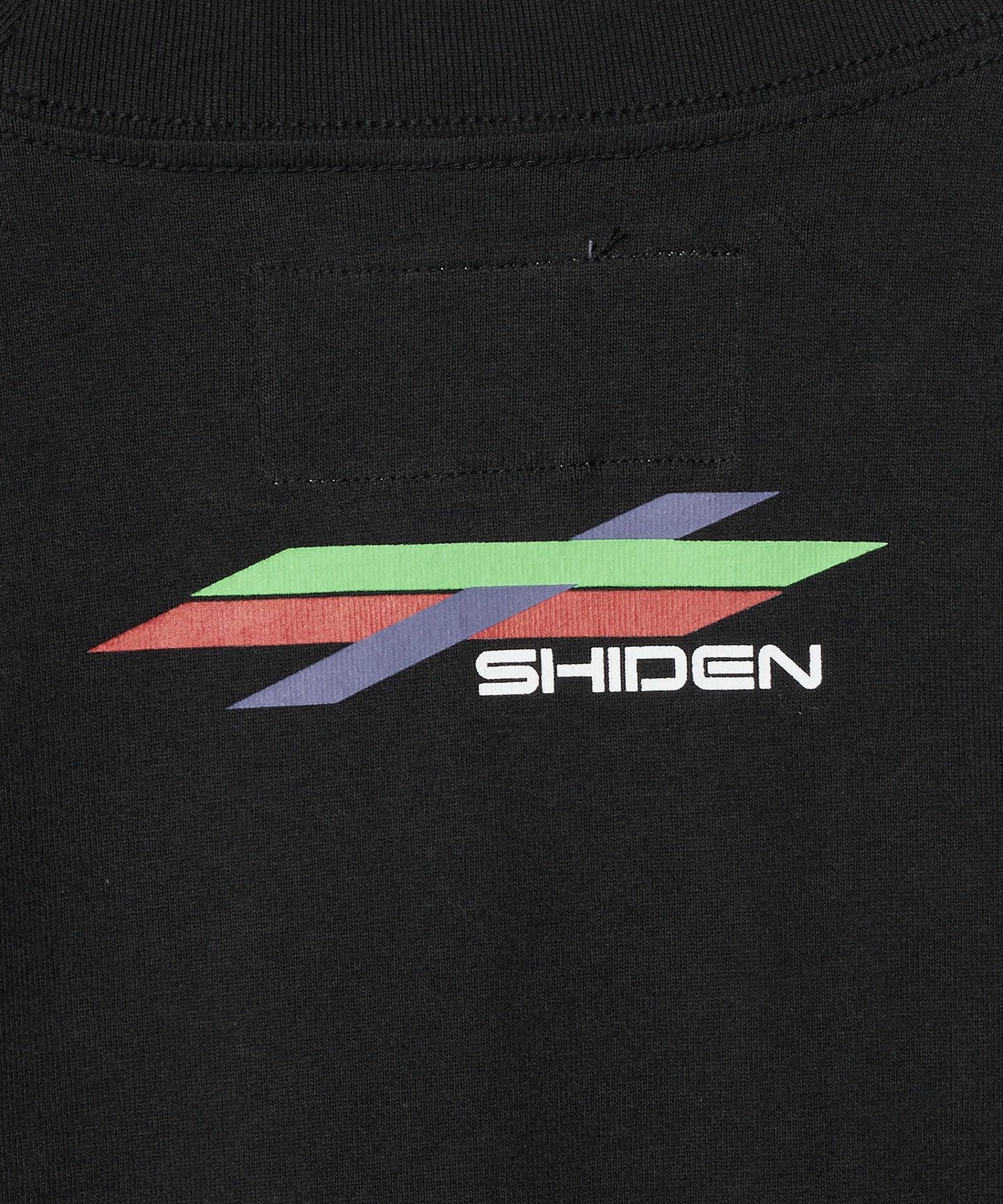 55695000143-d06.jpg