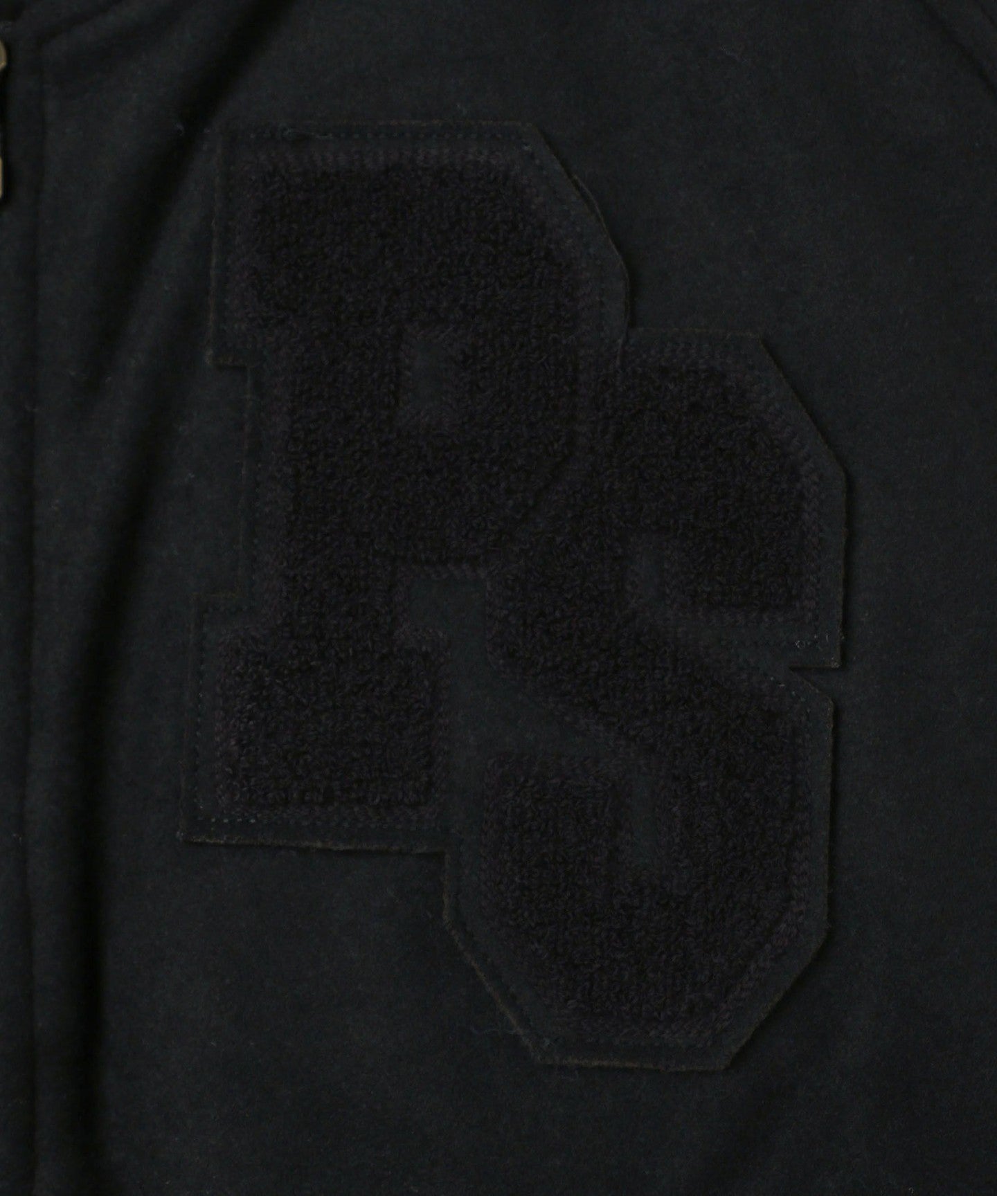 55695991593-d05.jpg