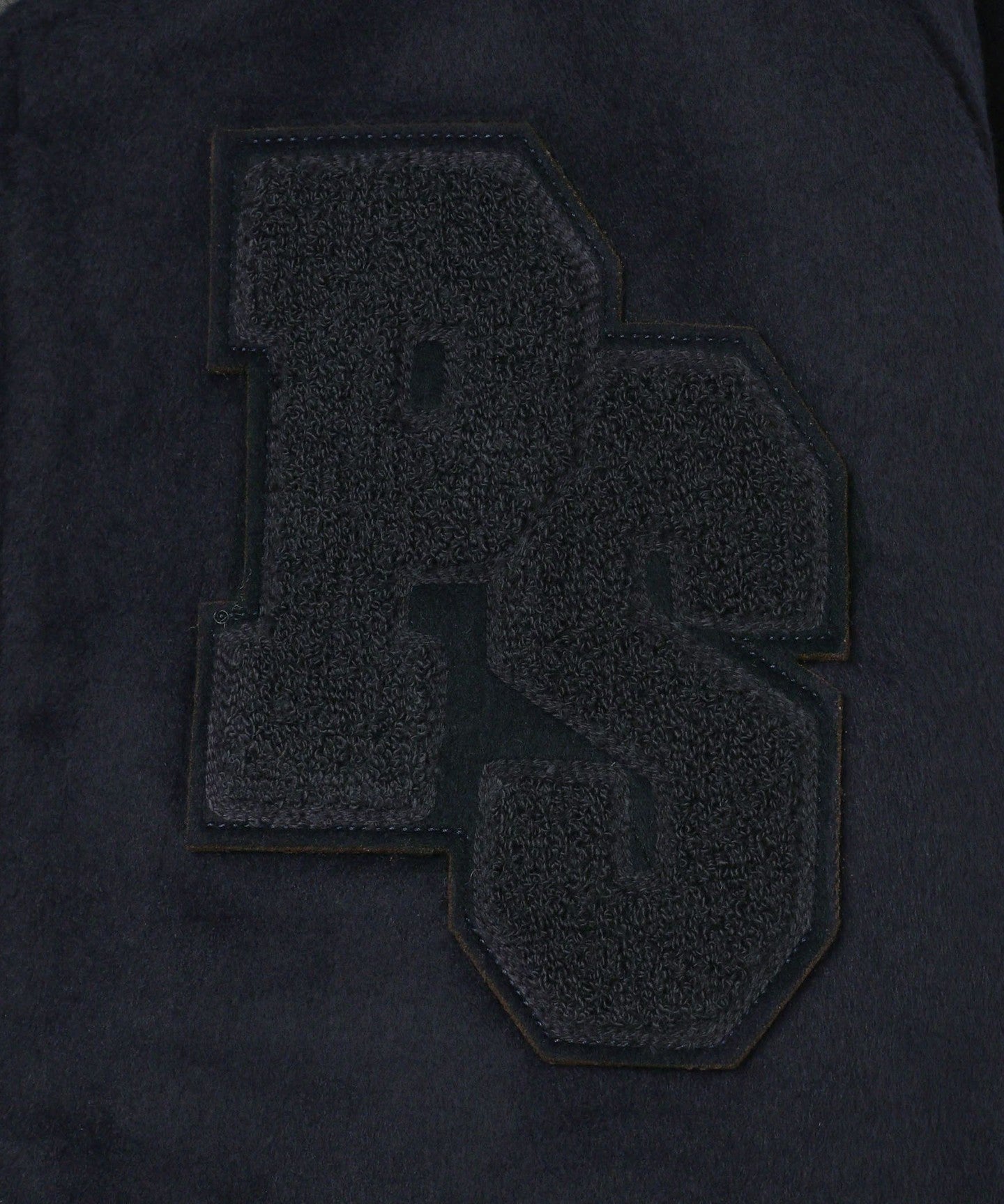 55695991594-d05.jpg