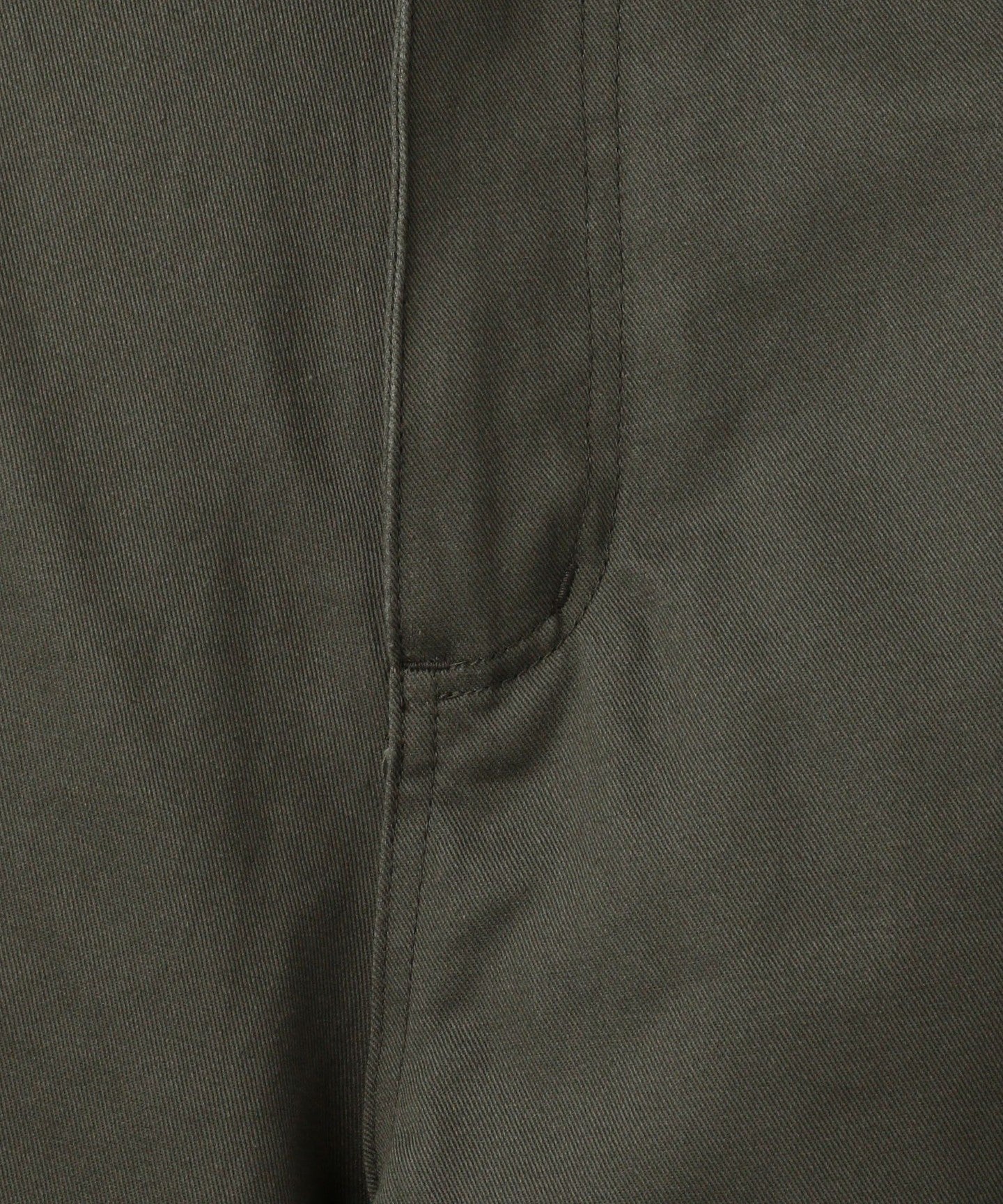 55695991601-d12.jpg