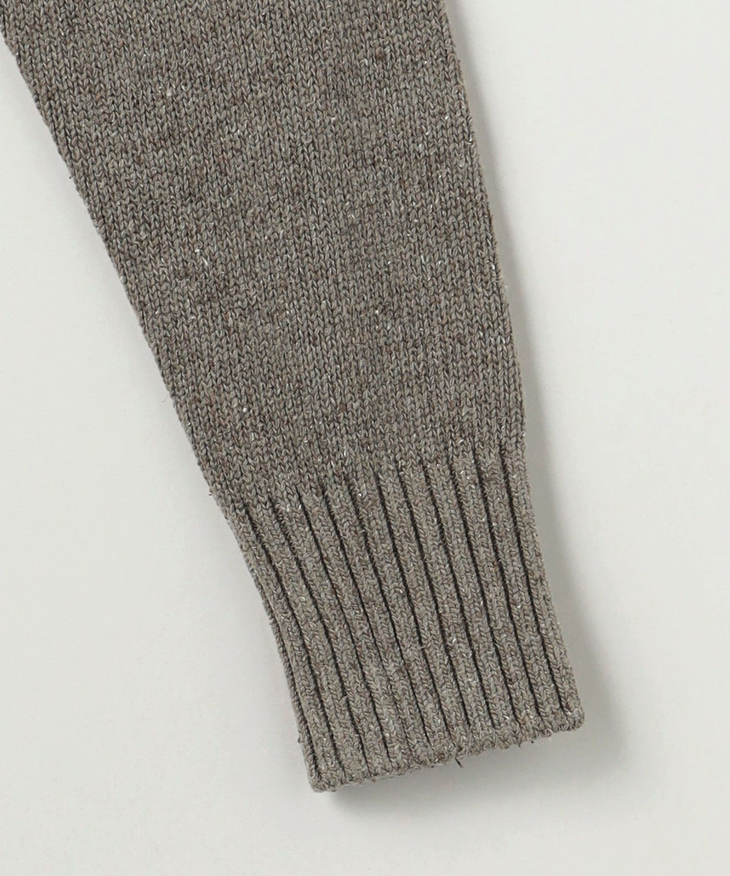 55695991606-d03.jpg