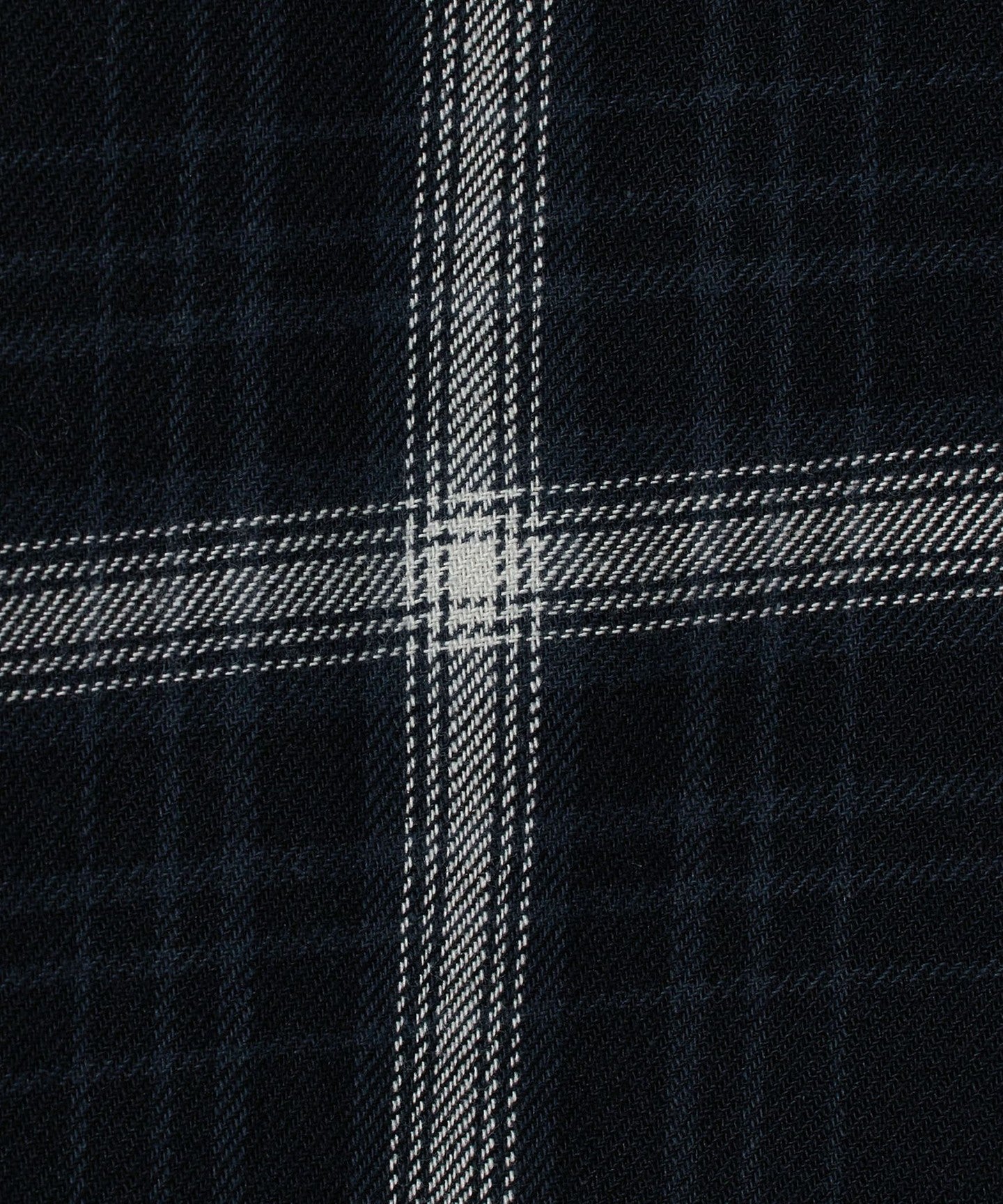 55695991615-d13.jpg