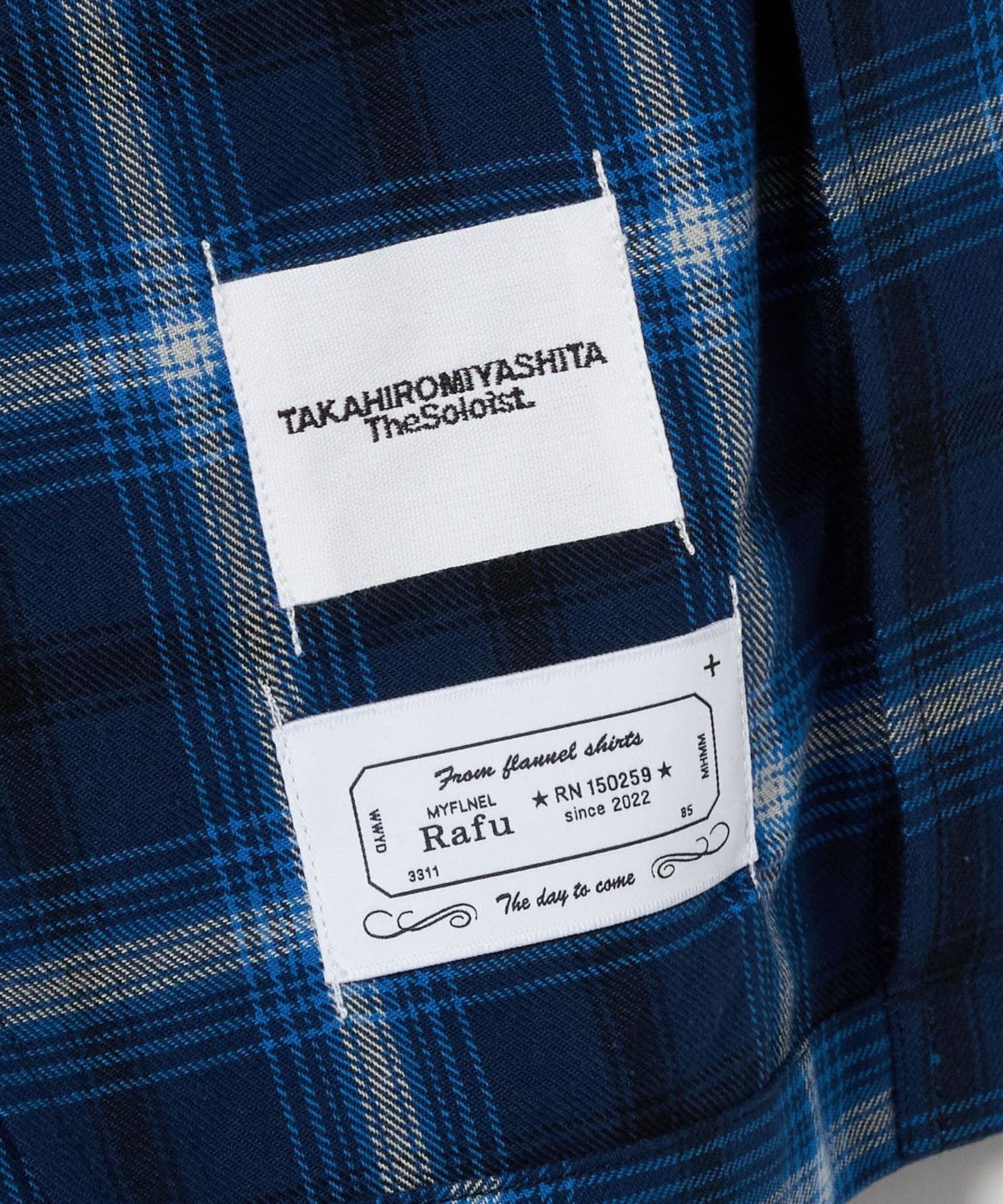 55695991615-d14.jpg