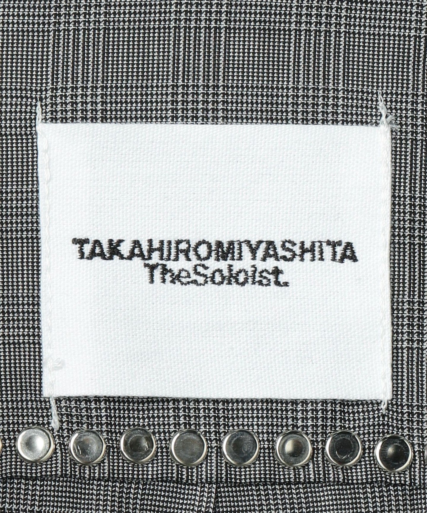 55695991616-d07.jpg