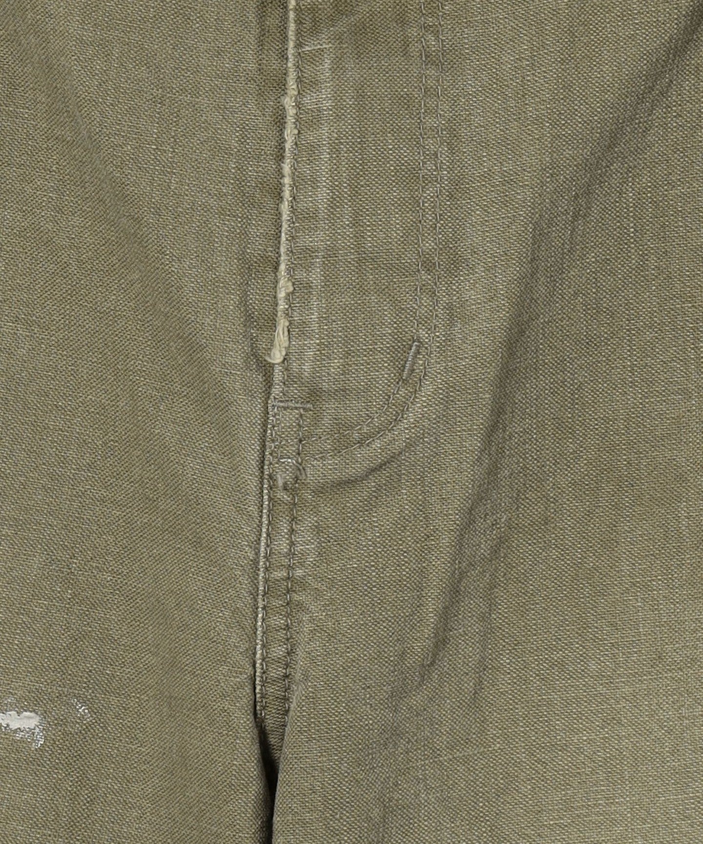55695991779-d16.jpg