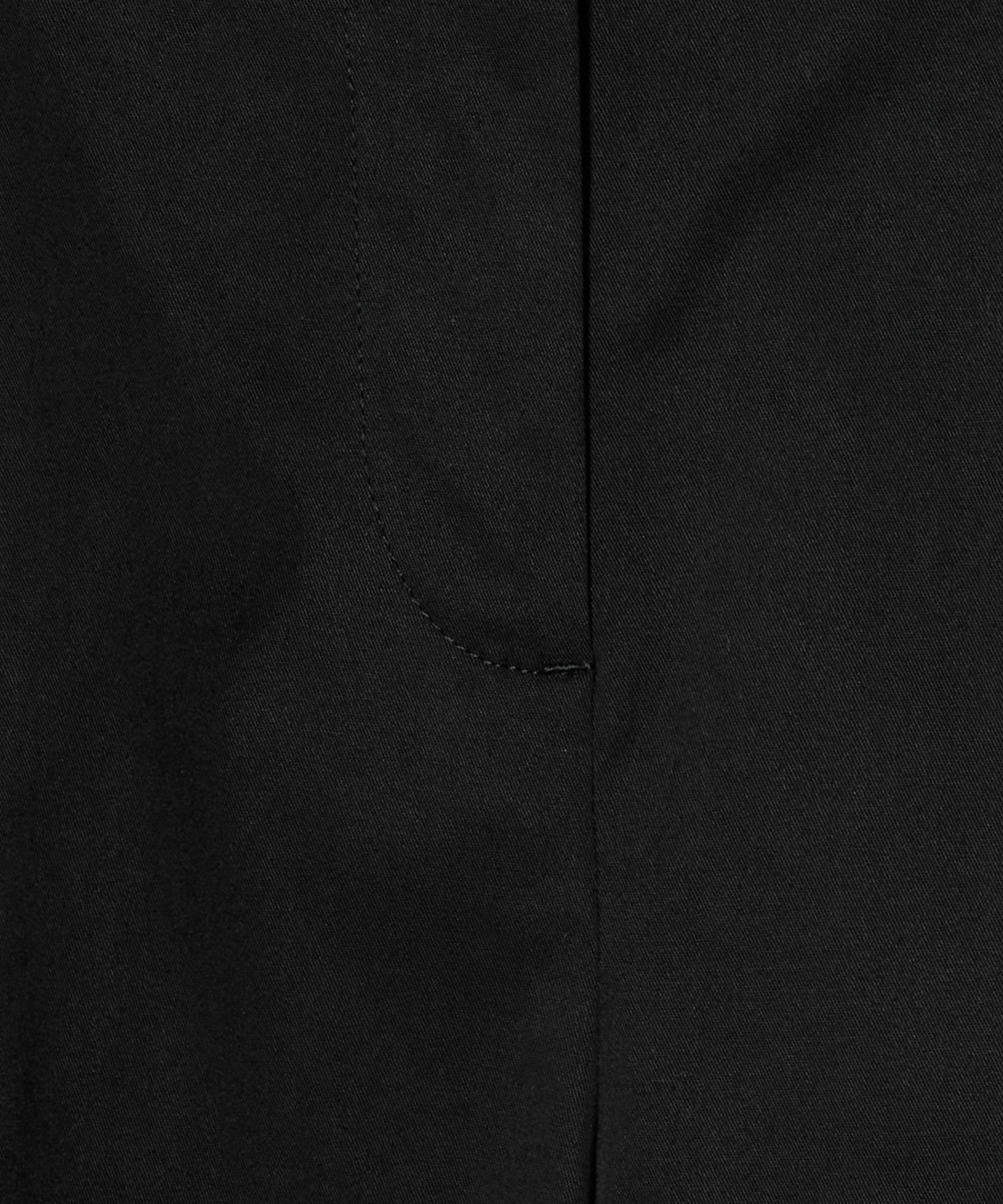 56141000018-d16.jpg
