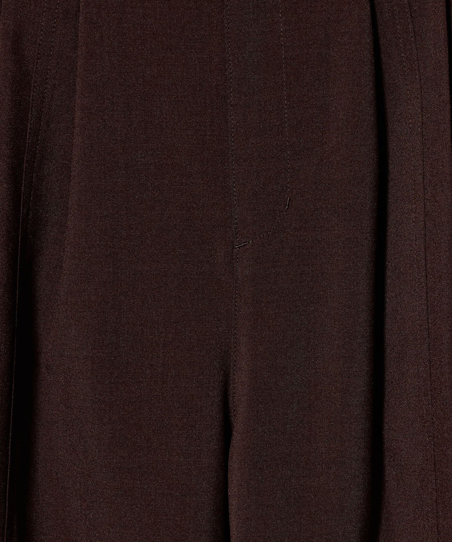 56141000024-d20.jpg